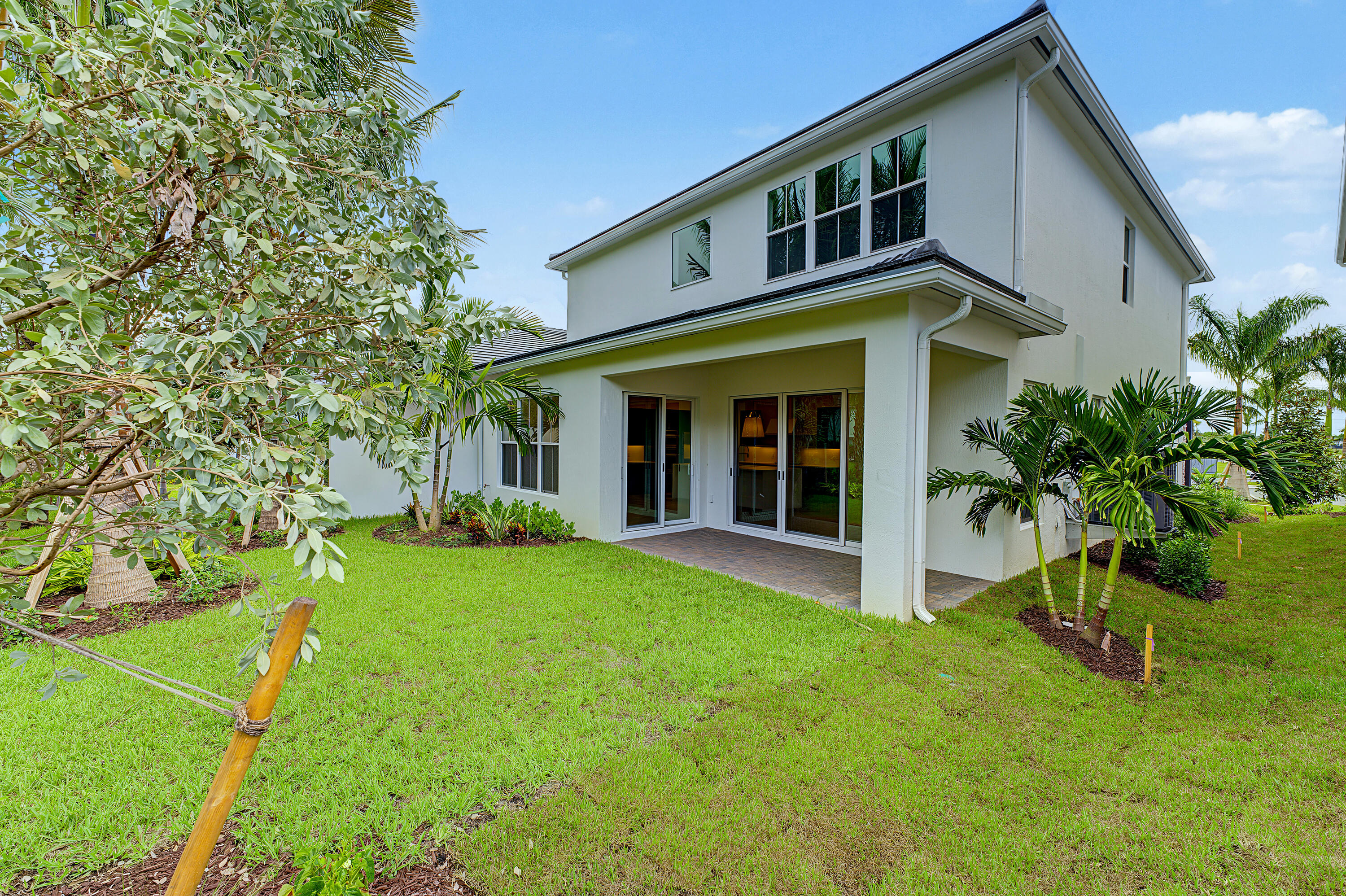 138 Parkside Way 10 Property Photo 37