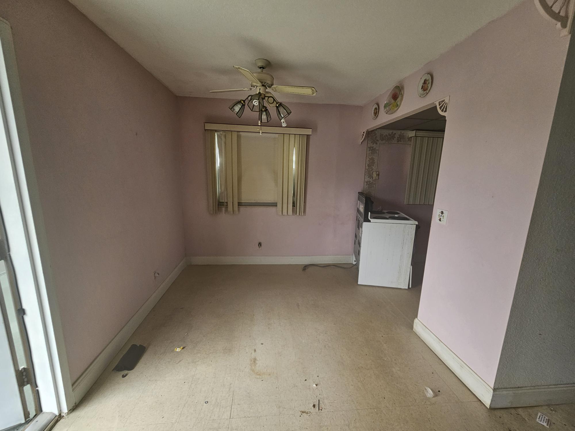 281 Flanders 281 Property Photo 3