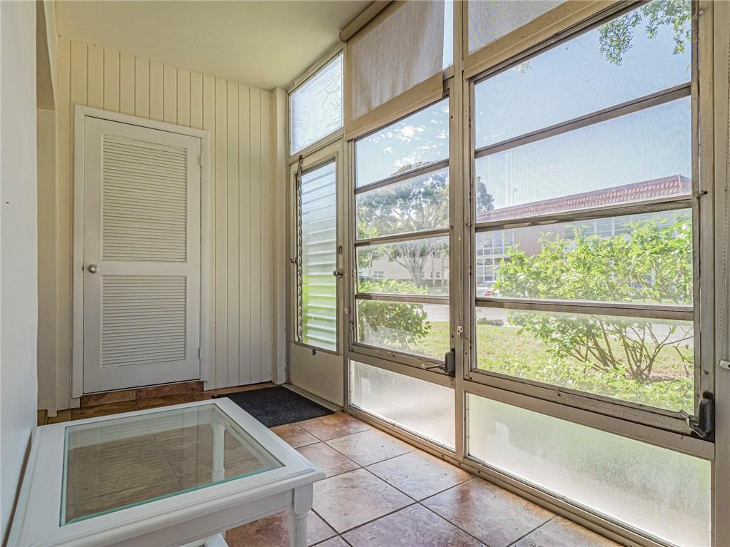 28 Pine Arbor Lane 101 Property Photo 20