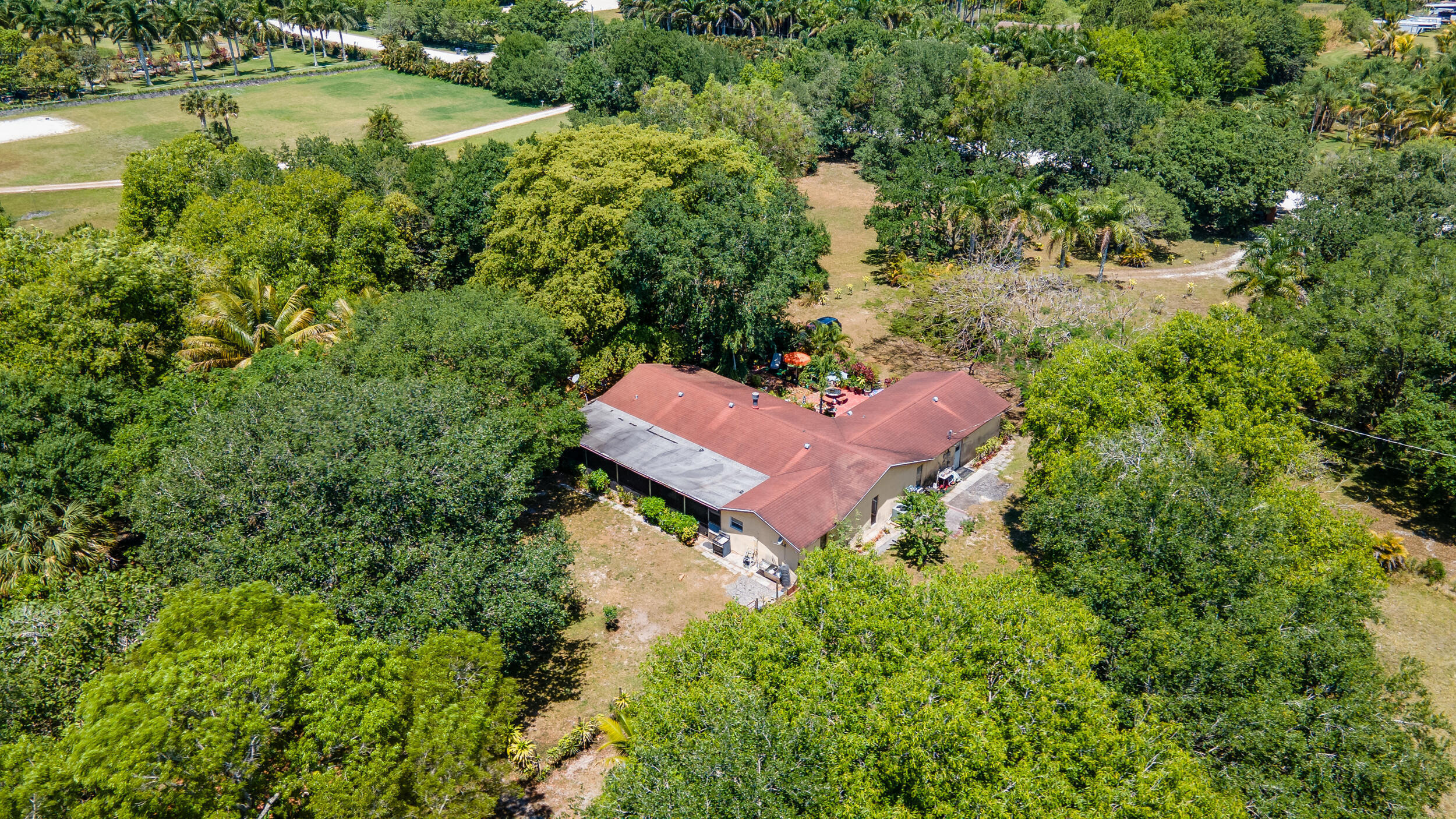 16688 Rustic Road Property Photo 11