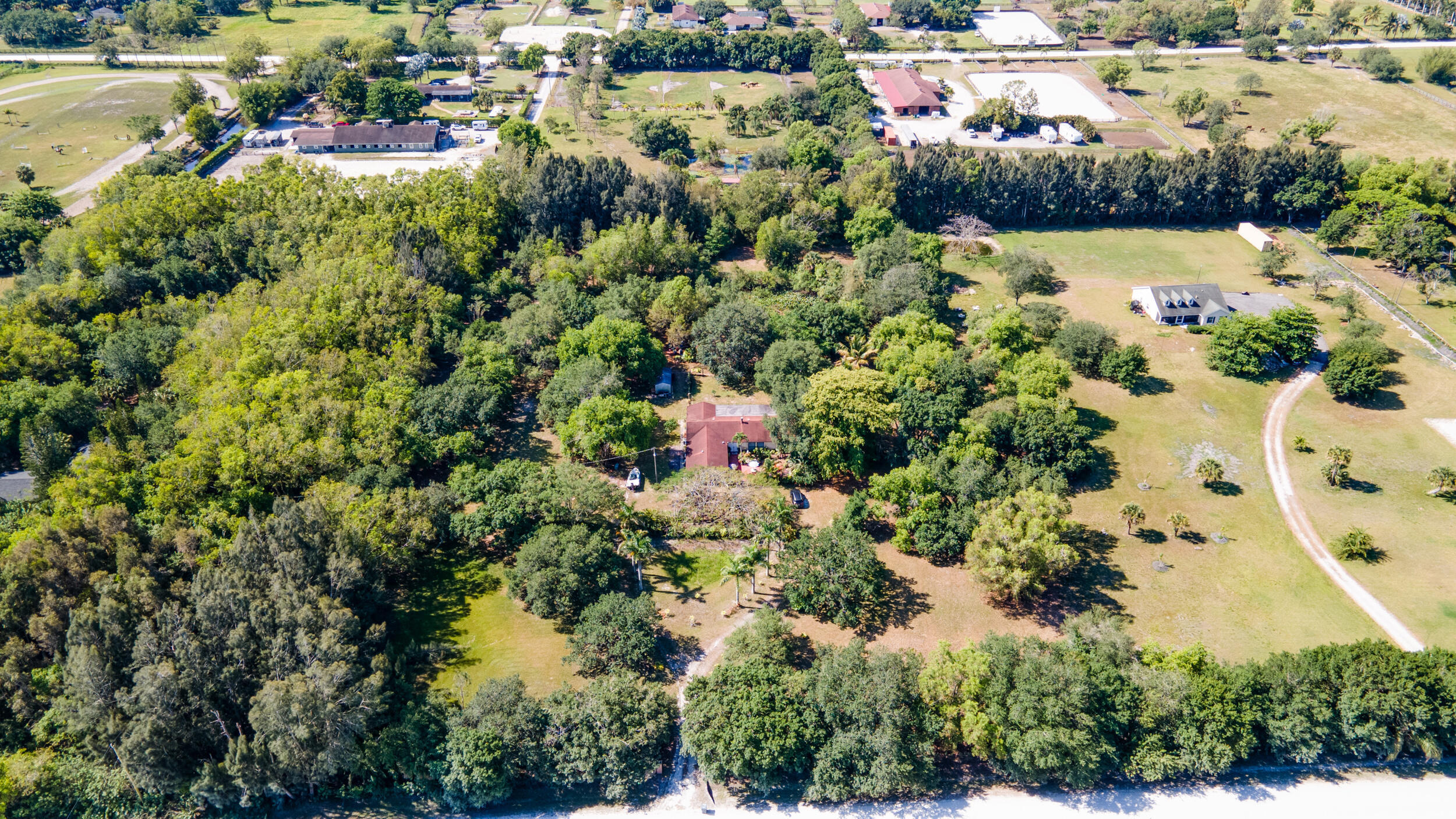 16688 Rustic Road Property Photo 13