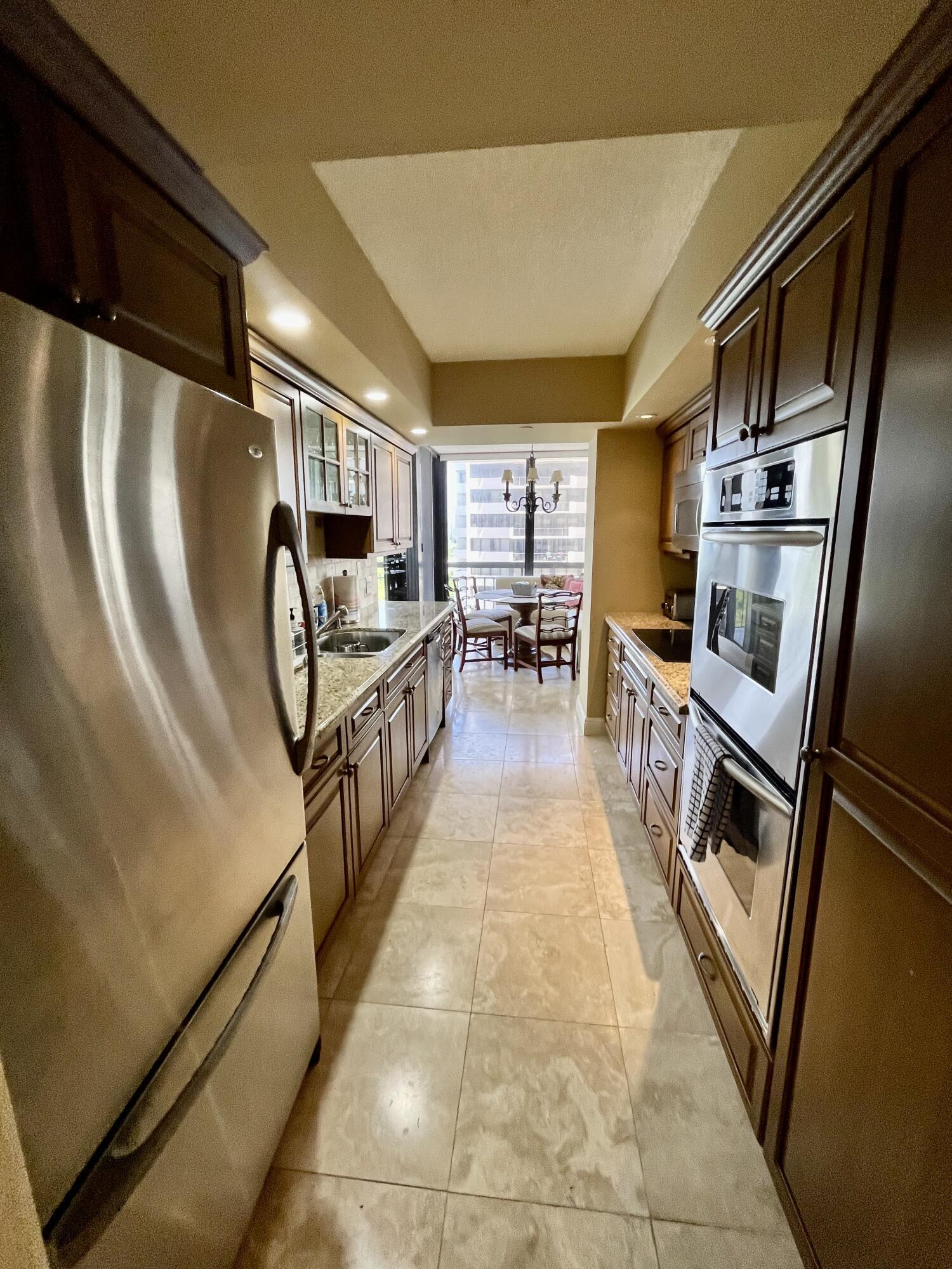 4100 N Ocean Drive 803 Property Photo 18
