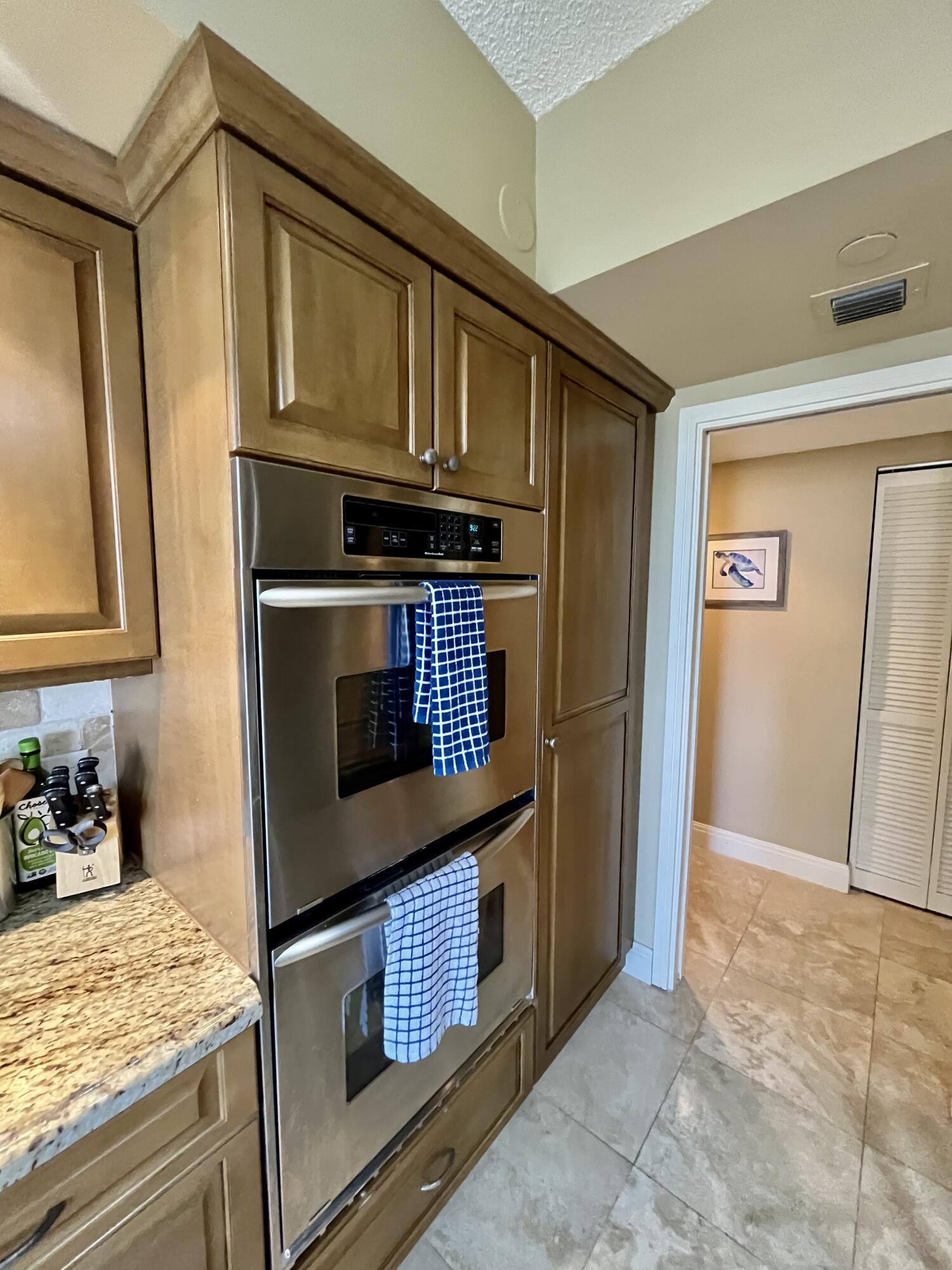 4100 N Ocean Drive 803 Property Photo 20
