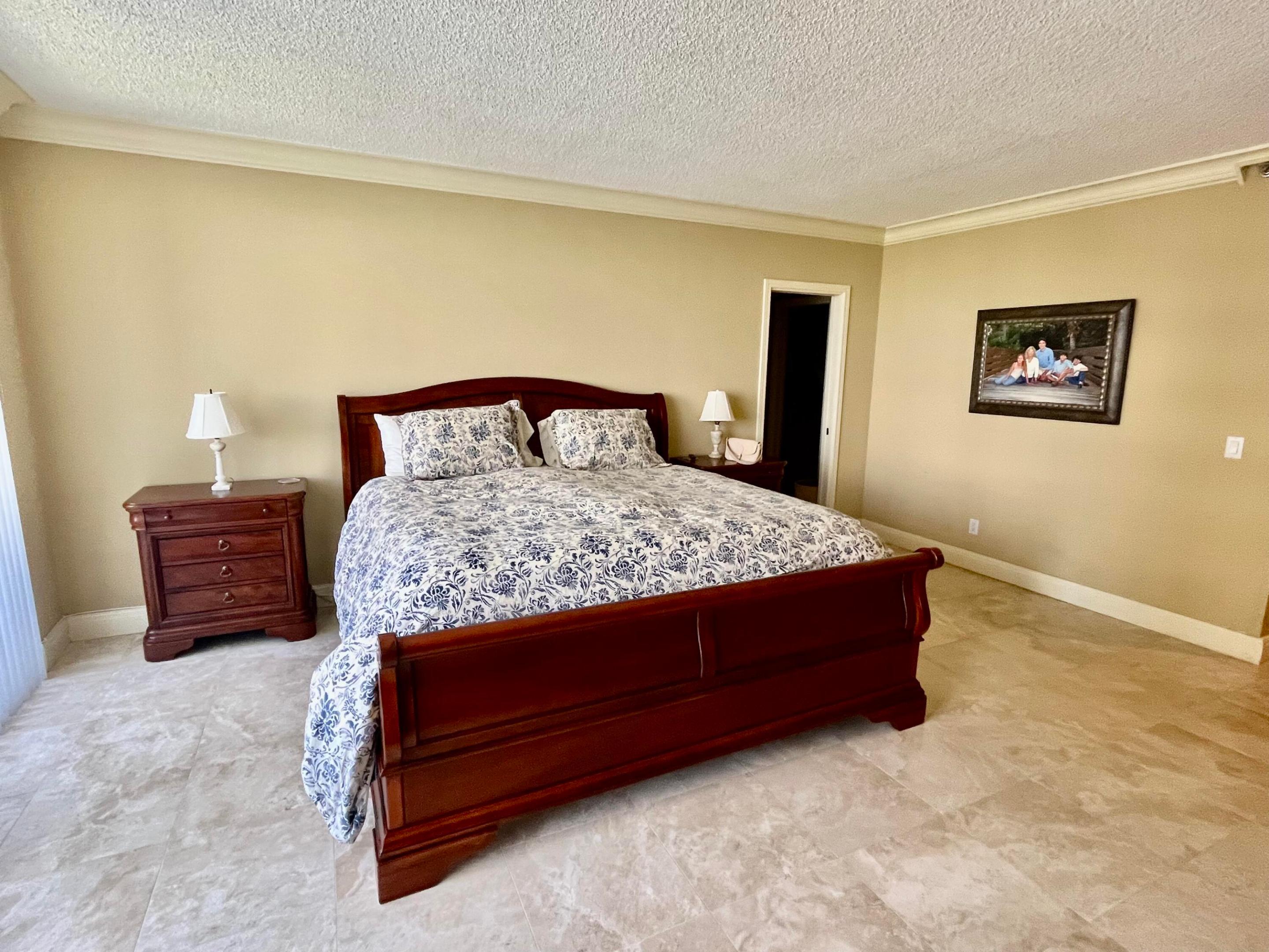4100 N Ocean Drive 803 Property Photo 21