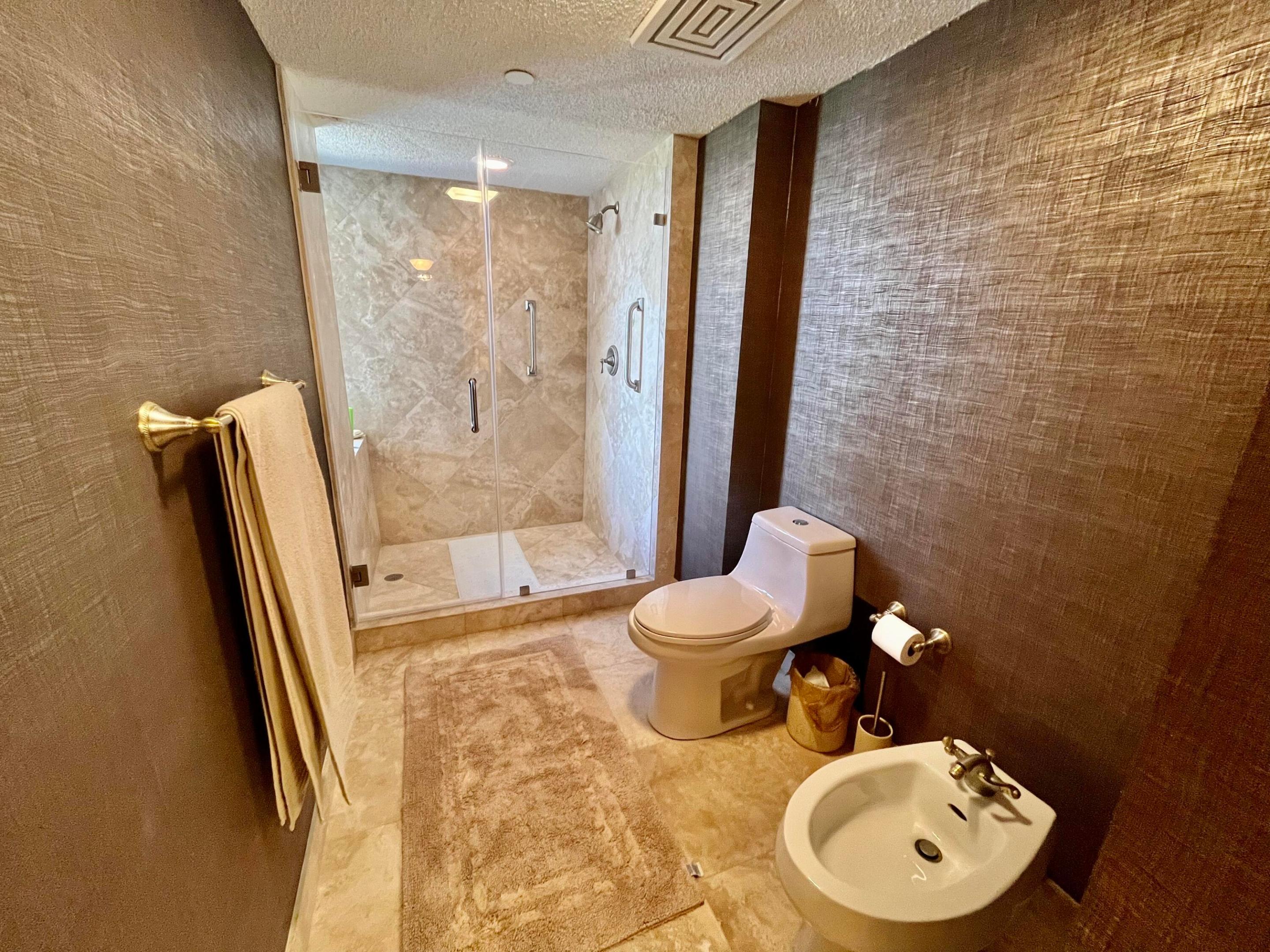 4100 N Ocean Drive 803 Property Photo 27