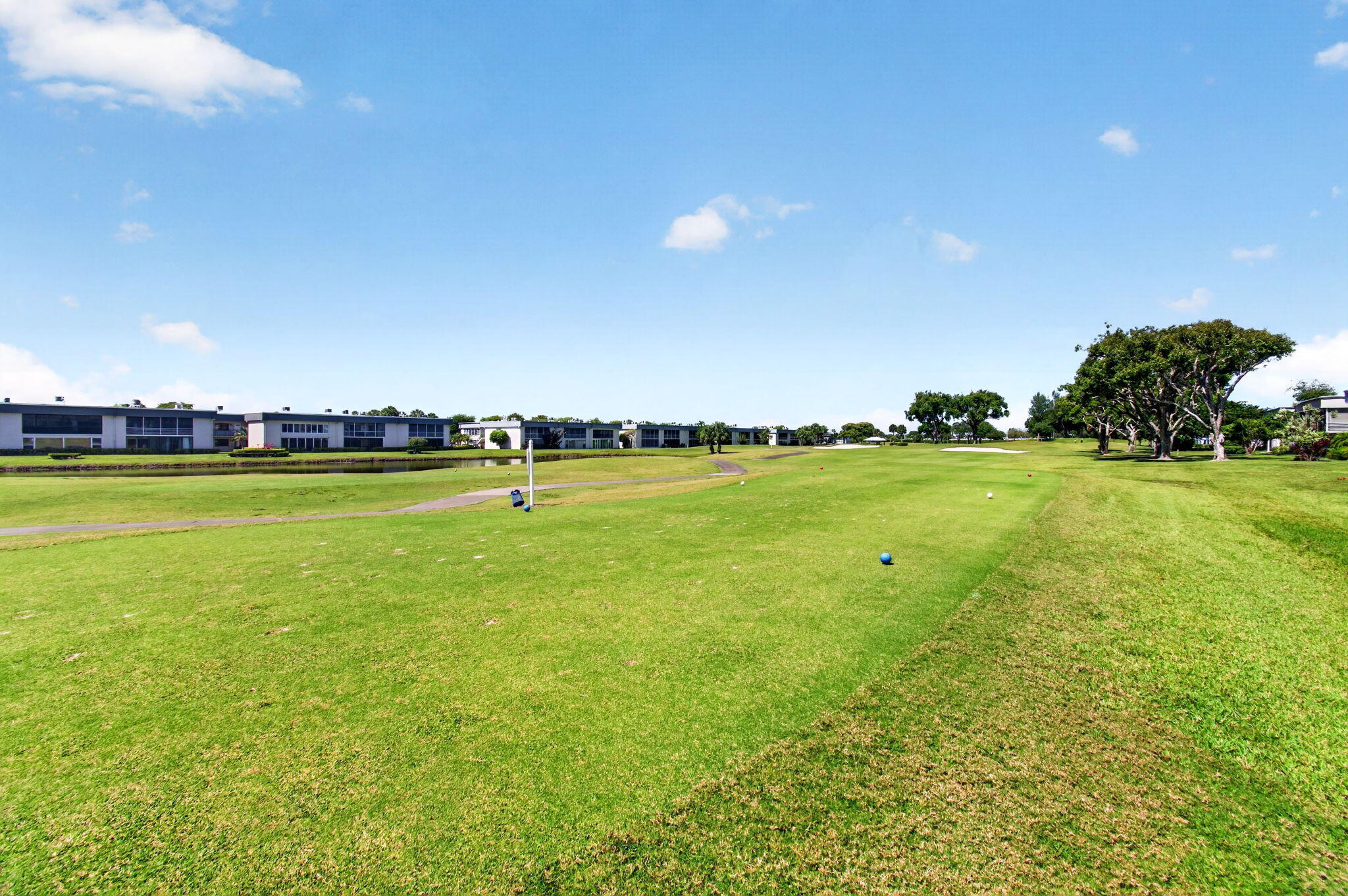 167 Normandy D Property Photo 3