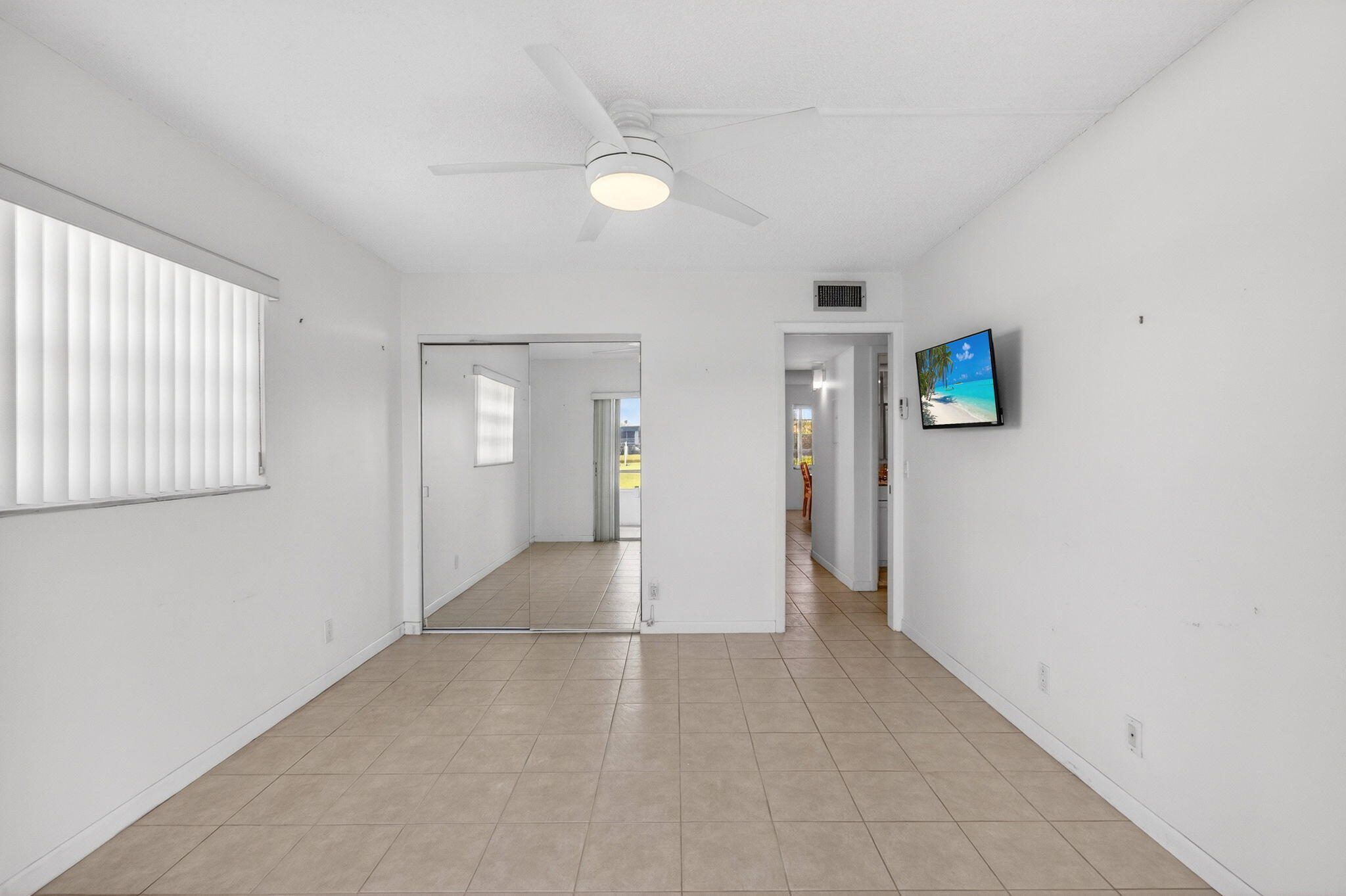 167 Normandy D Property Photo 25