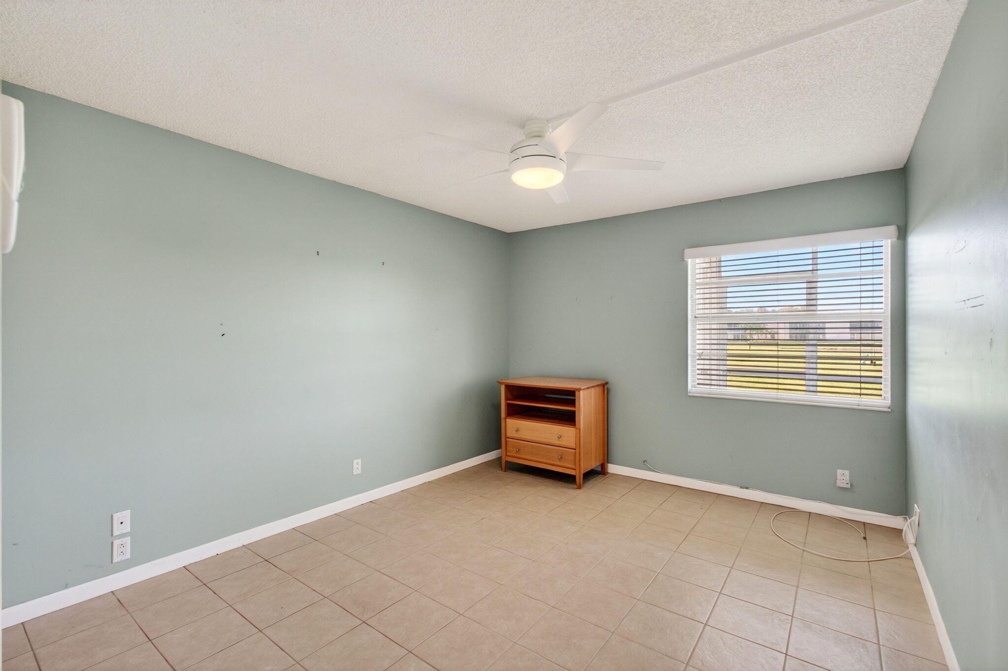 167 Normandy D Property Photo 27