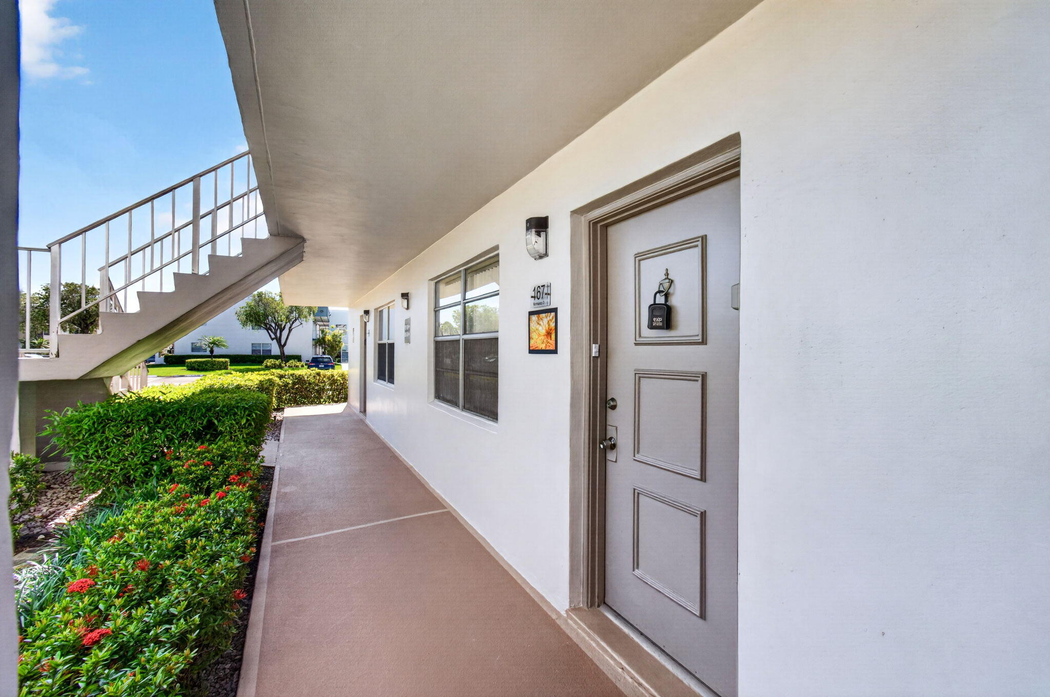 167 Normandy D Property Photo 43