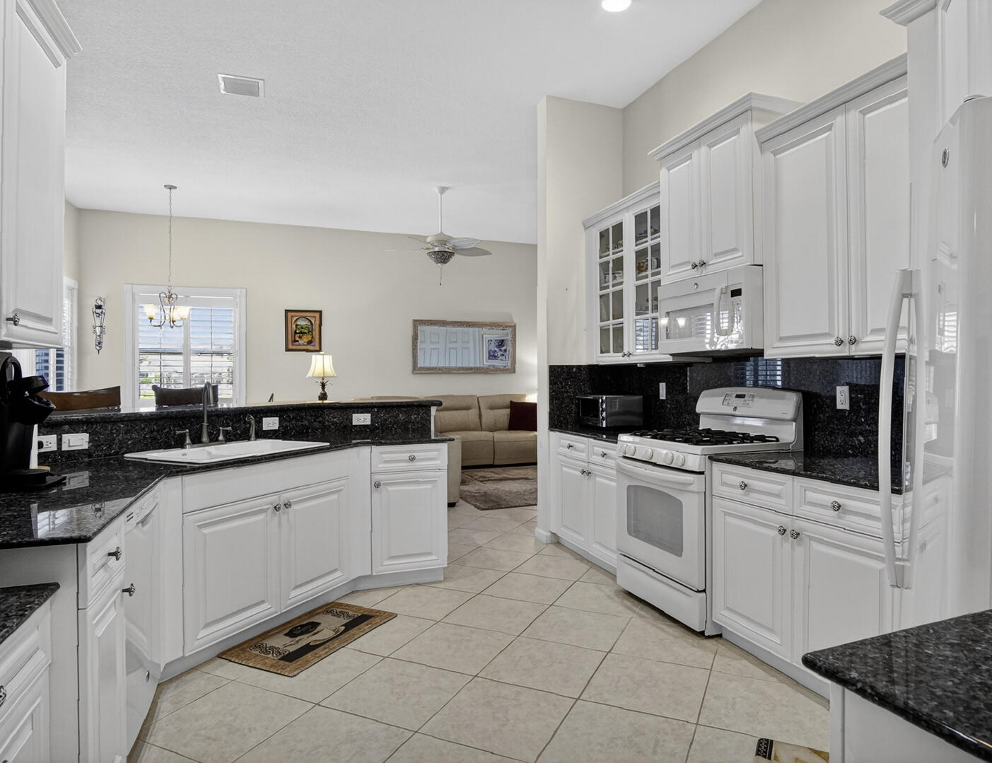 376 Nw Shoreview Drive Property Photo 28