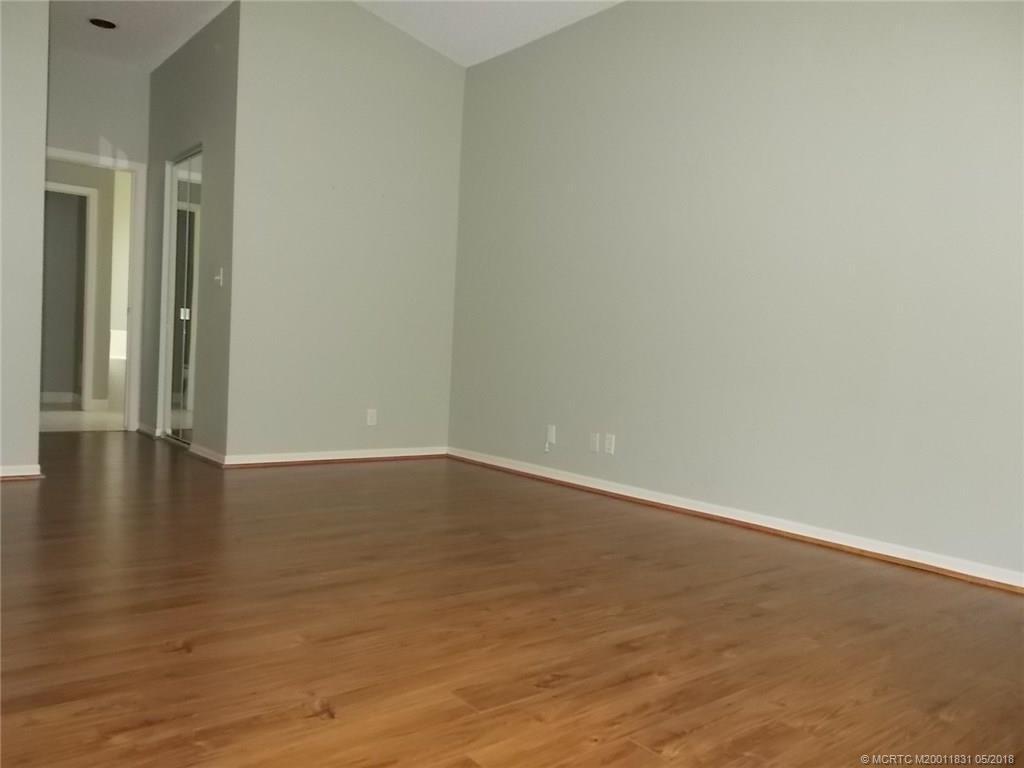 2110 Sw Olympic Club Terrace Property Photo 6