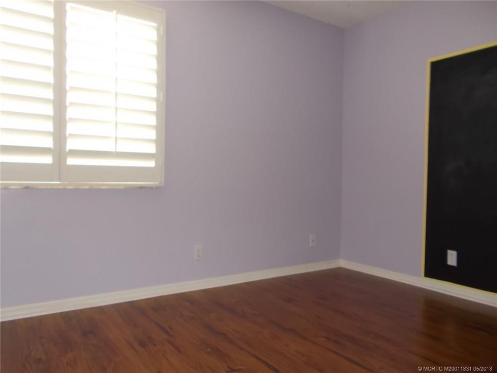 2110 Sw Olympic Club Terrace Property Photo 10