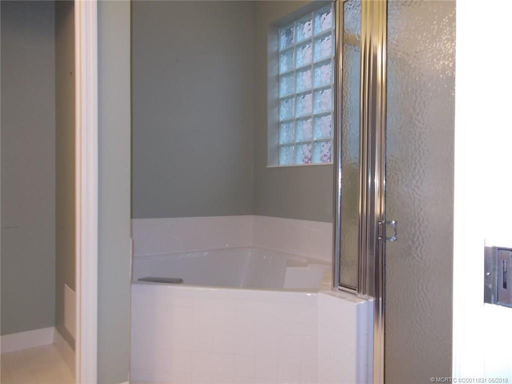 2110 Sw Olympic Club Terrace Property Photo 20