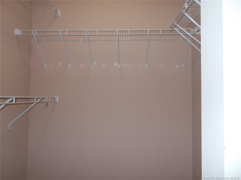 2110 Sw Olympic Club Terrace Property Photo 21
