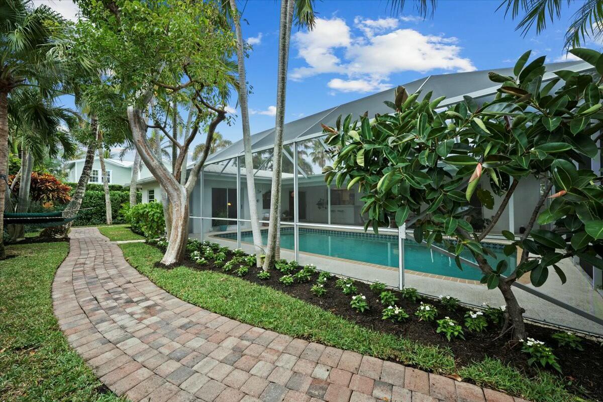 232 Cove Place Property Photo 49