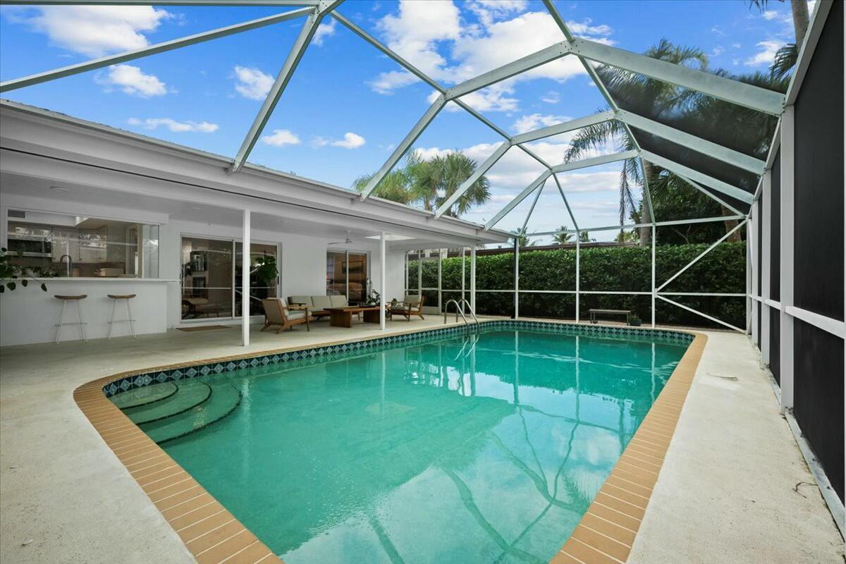 232 Cove Place Property Photo 52