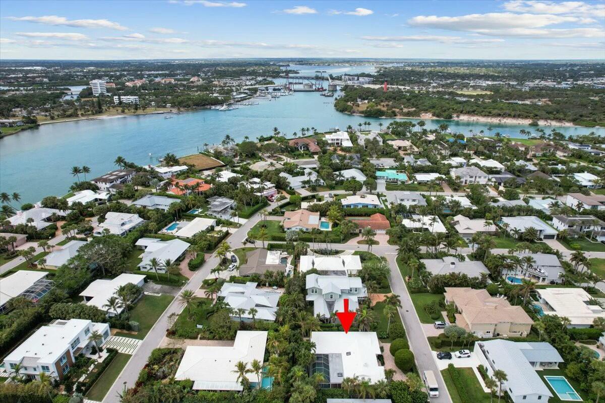 232 Cove Place Property Photo 63