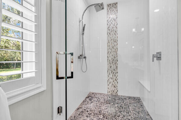 4661 Manderly Drive Property Photo 15