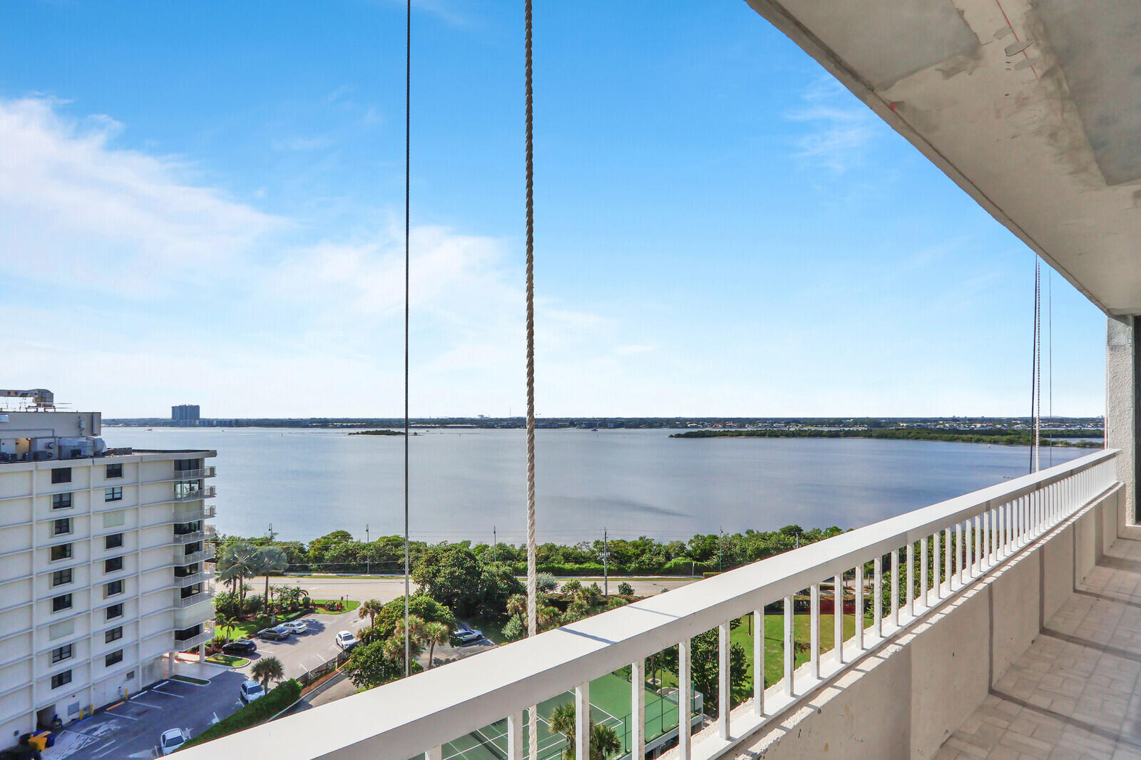 5510 N Ocean Drive 12b Property Photo 26