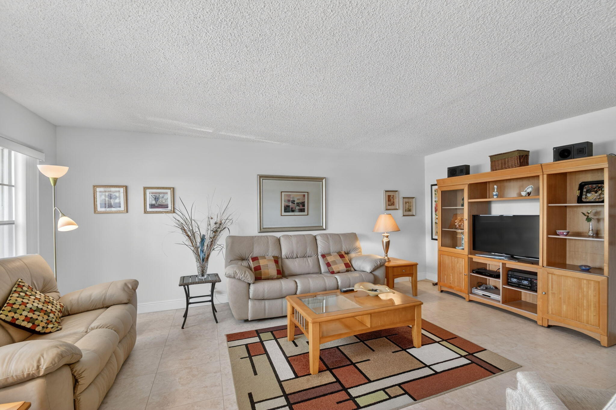 202 Wellington D Property Photo 5