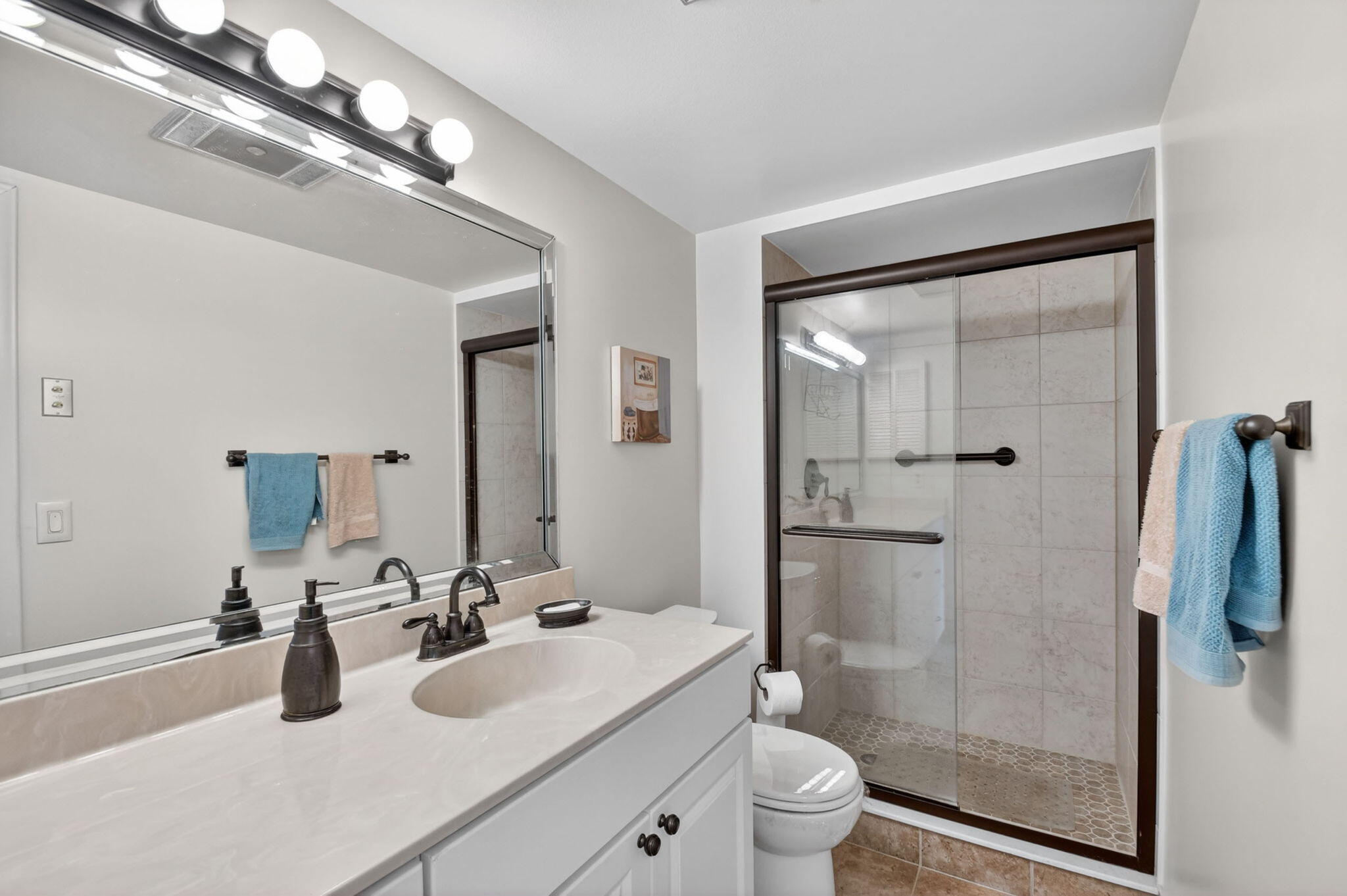 202 Wellington D Property Photo 14