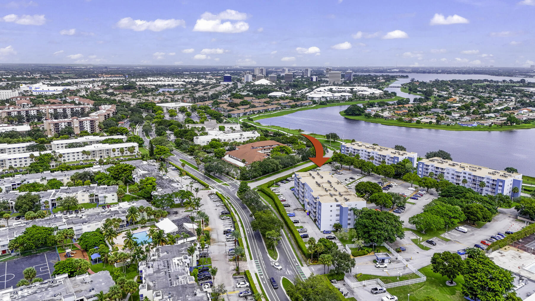 500 Executive Center Drive 3k Property Photo 3