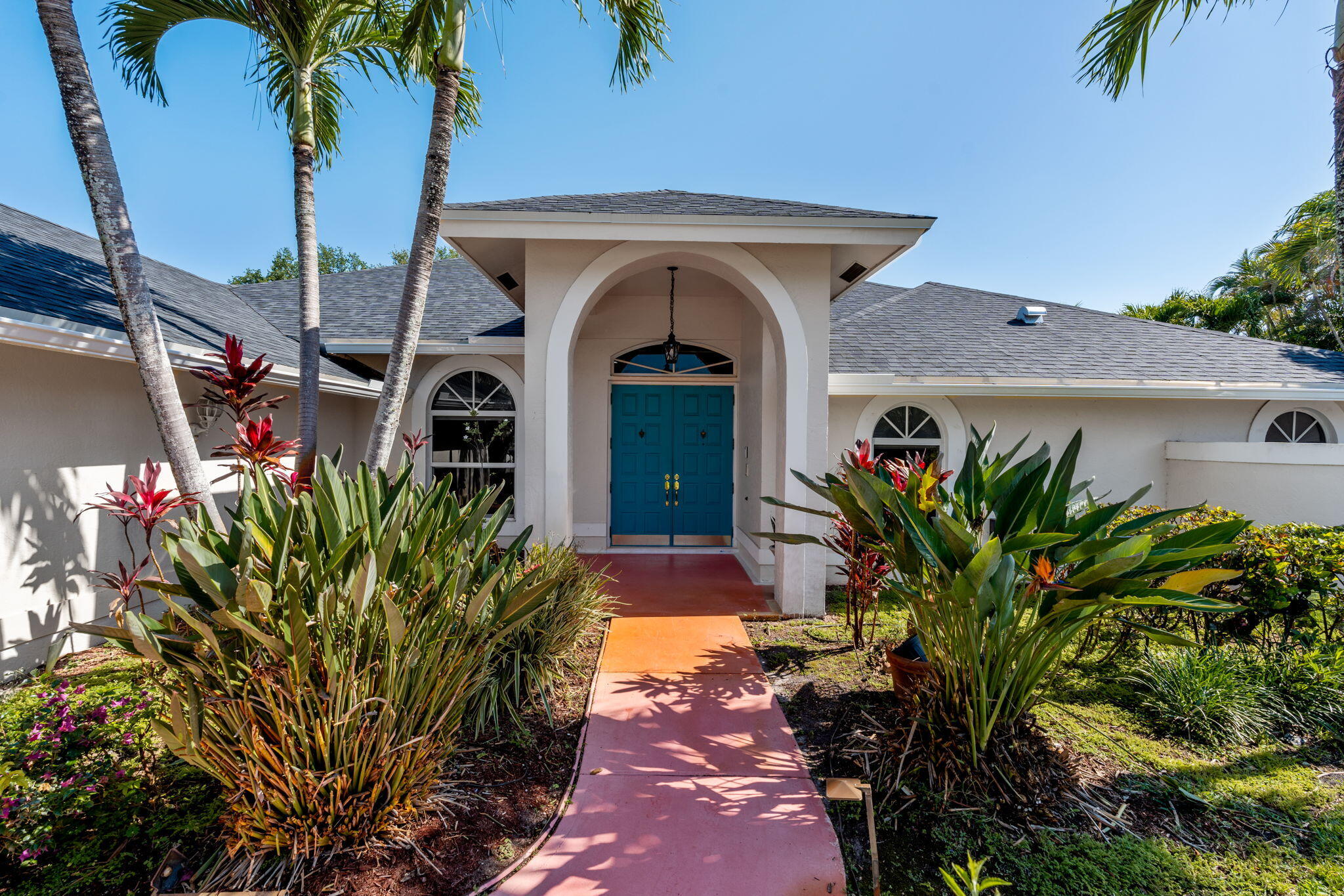 15495 Rolling Meadows Circle Property Photo 4