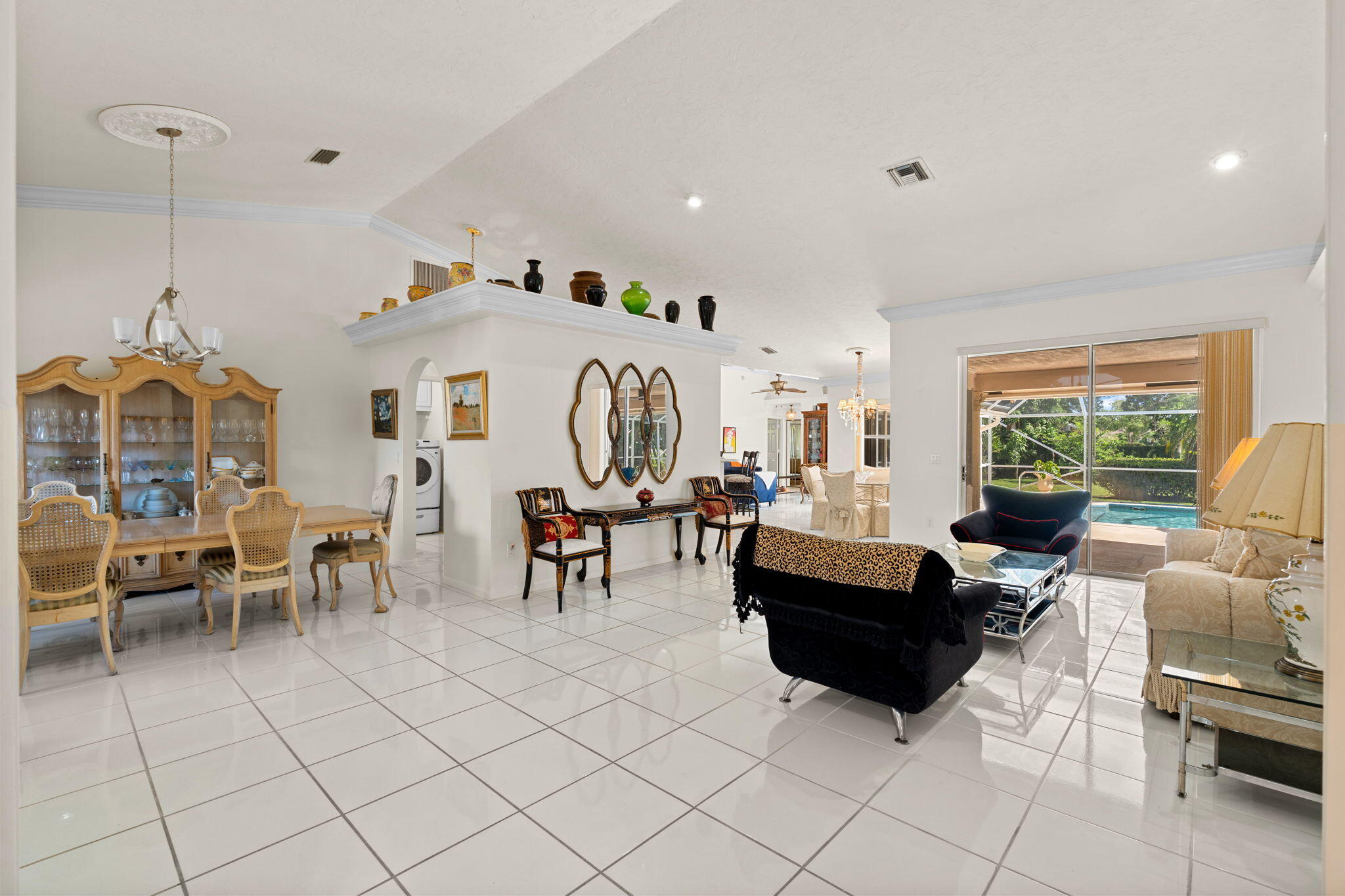 15495 Rolling Meadows Circle Property Photo 8