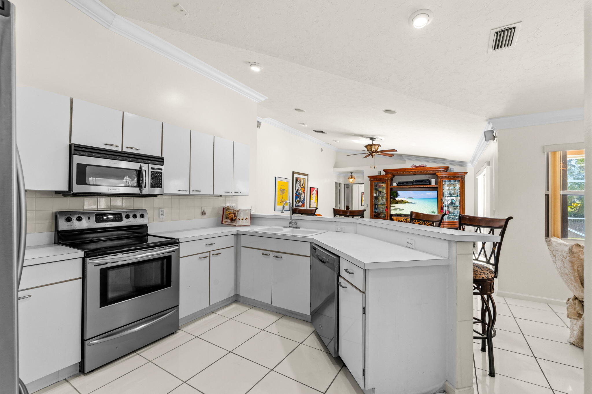 15495 Rolling Meadows Circle Property Photo 13