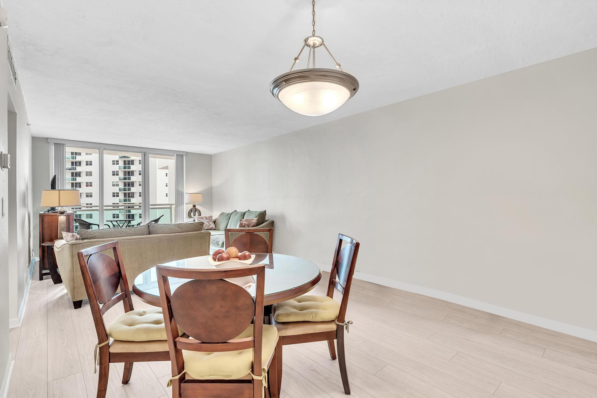 3000 S Ocean Drive 714 Property Photo 15