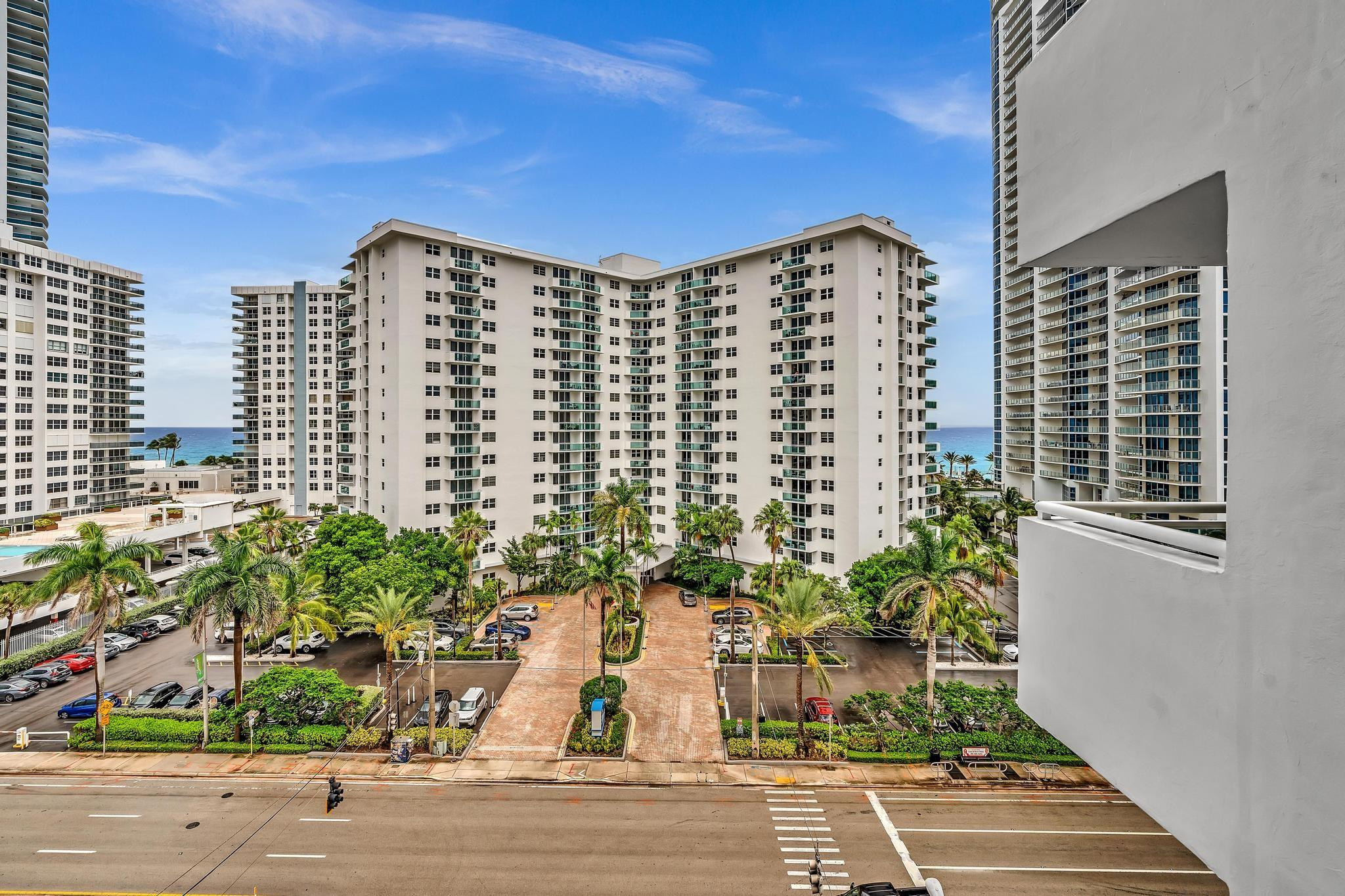 3000 S Ocean Drive 714 Property Photo 26