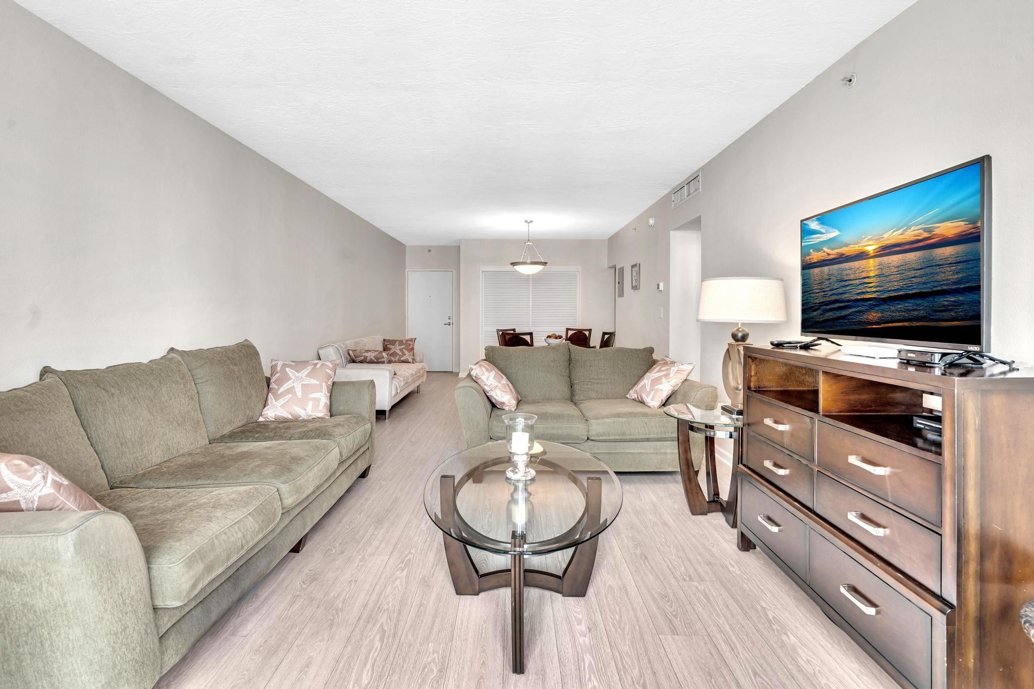 3000 S Ocean Drive 714 Property Photo 28