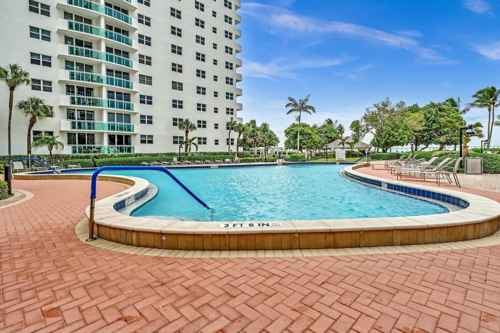 3000 S Ocean Drive 714 Property Photo 56