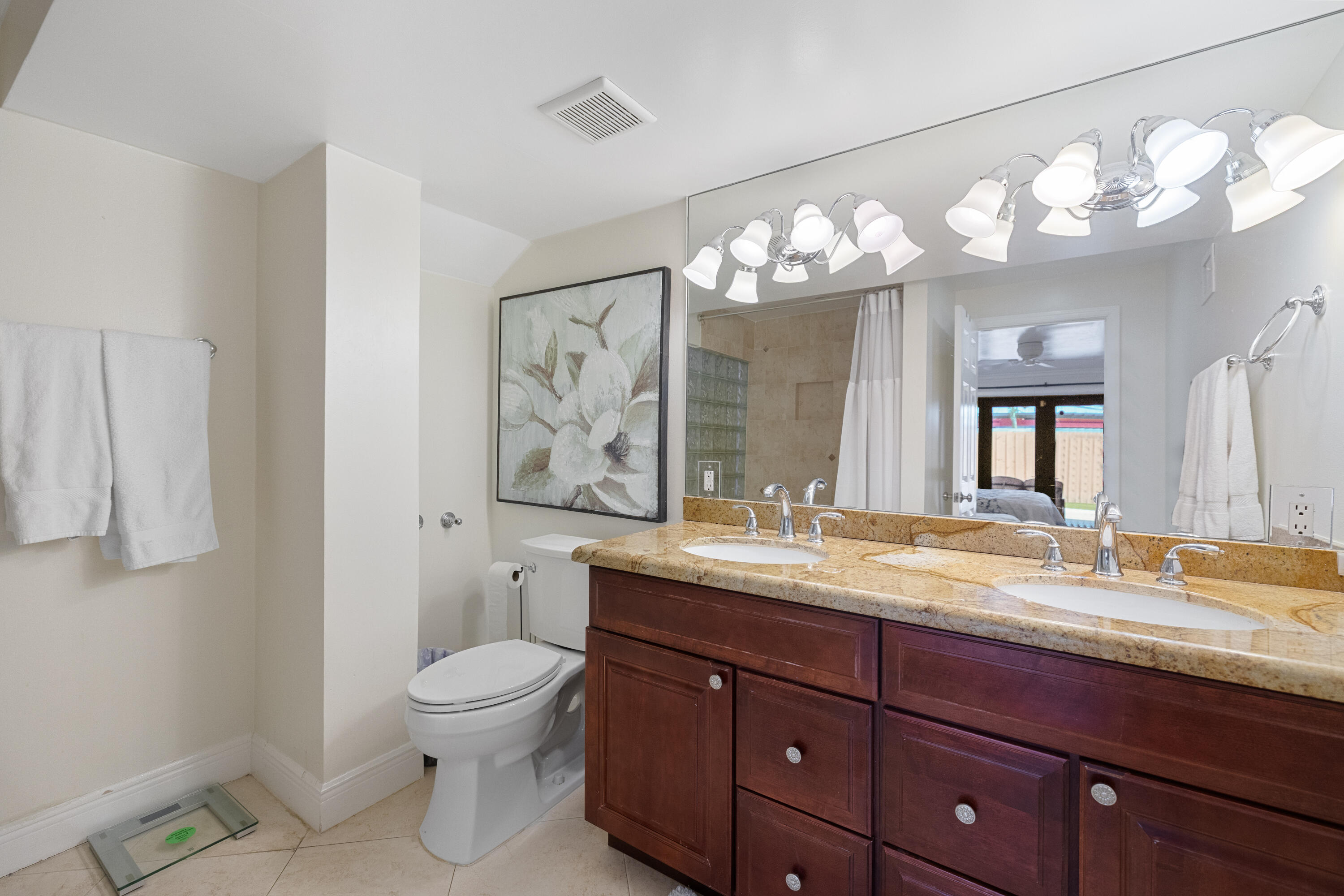 3211 Seaward Drive Property Photo 15
