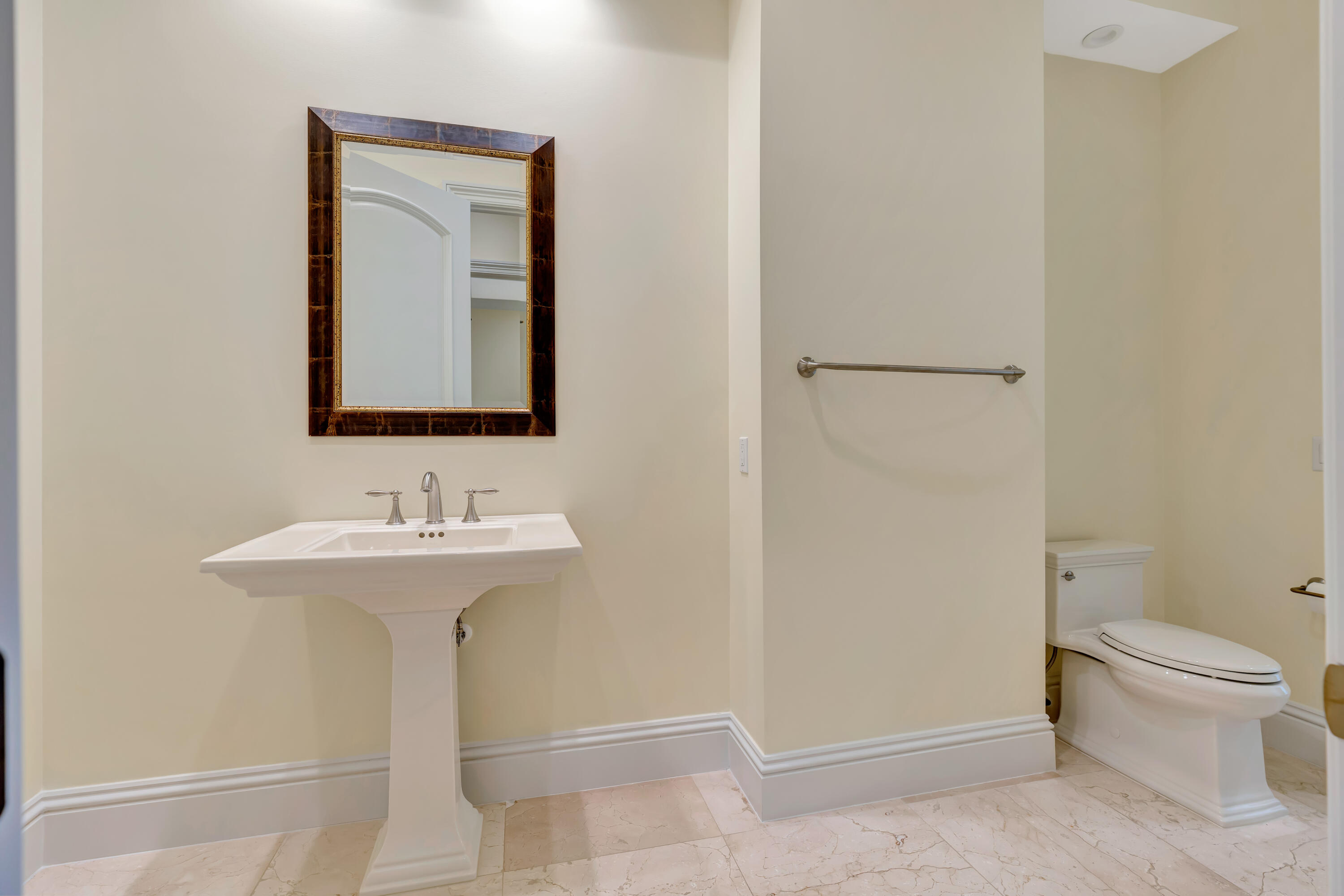 469 Mariner Drive Property Photo 40