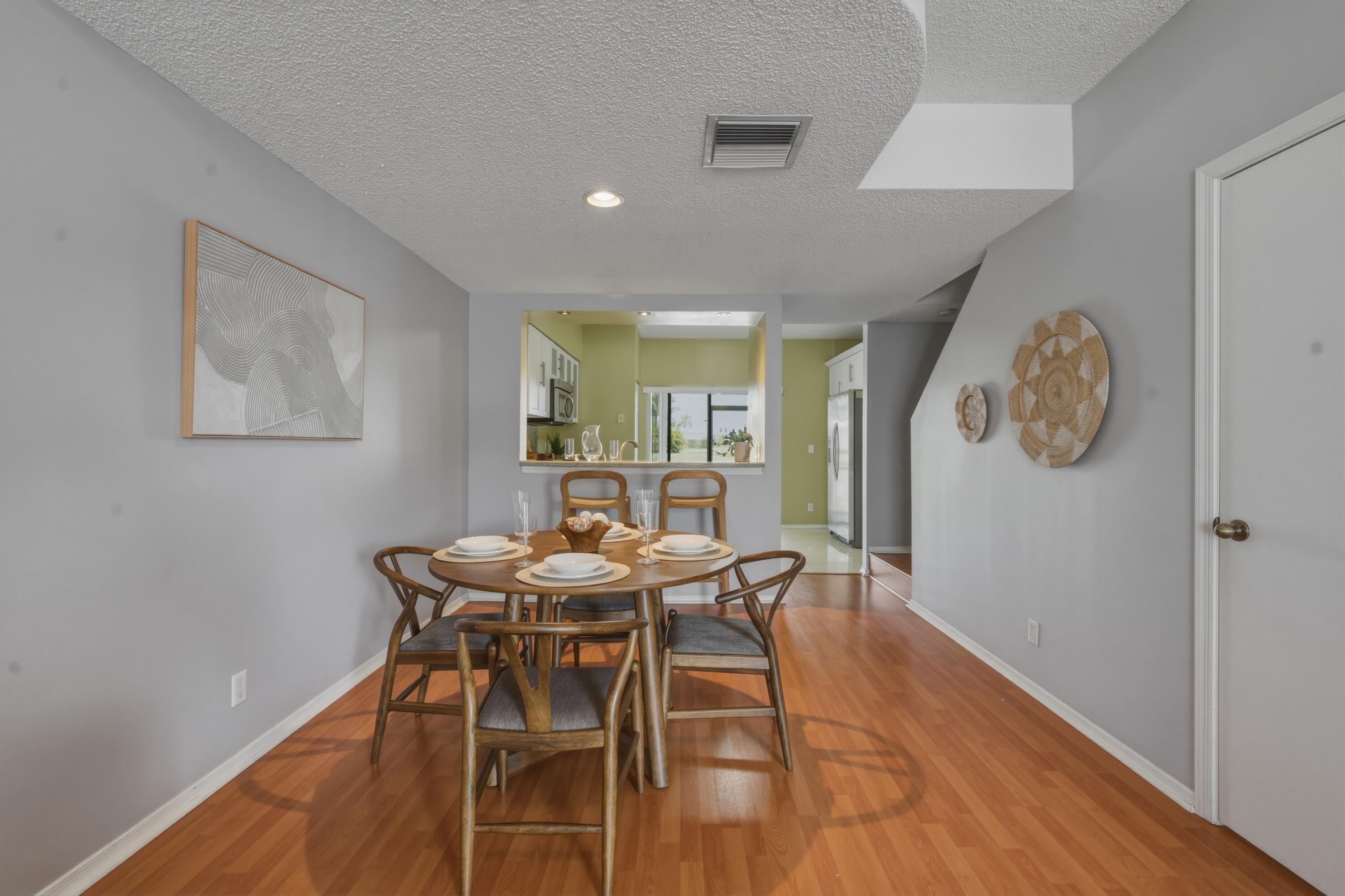16635 Hemingway Drive Property Photo 4