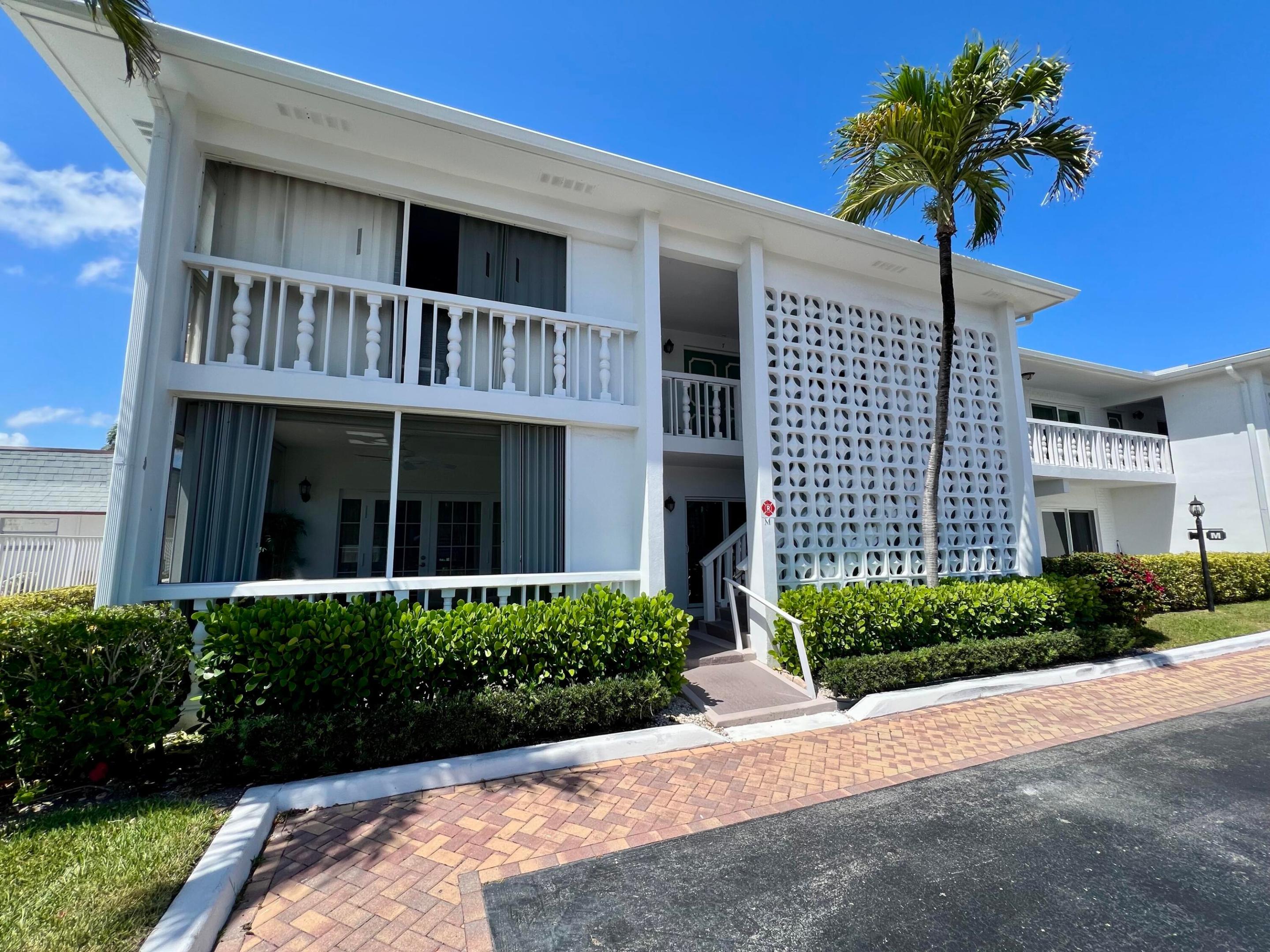 4201 S Ocean Boulevard M5 Property Photo 1