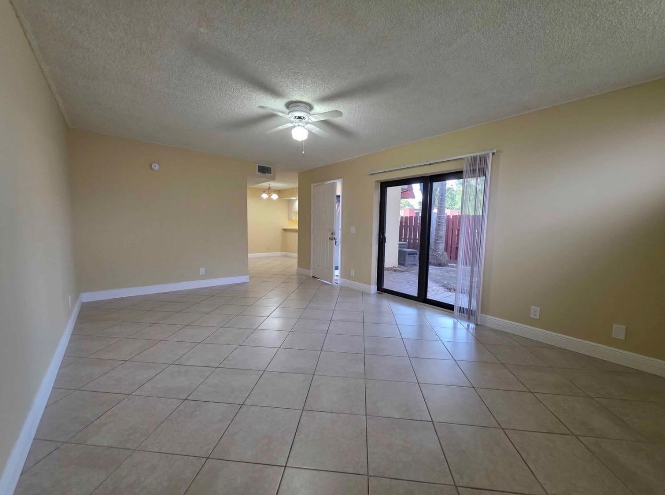 3928 Victoria Drive Property Photo 5