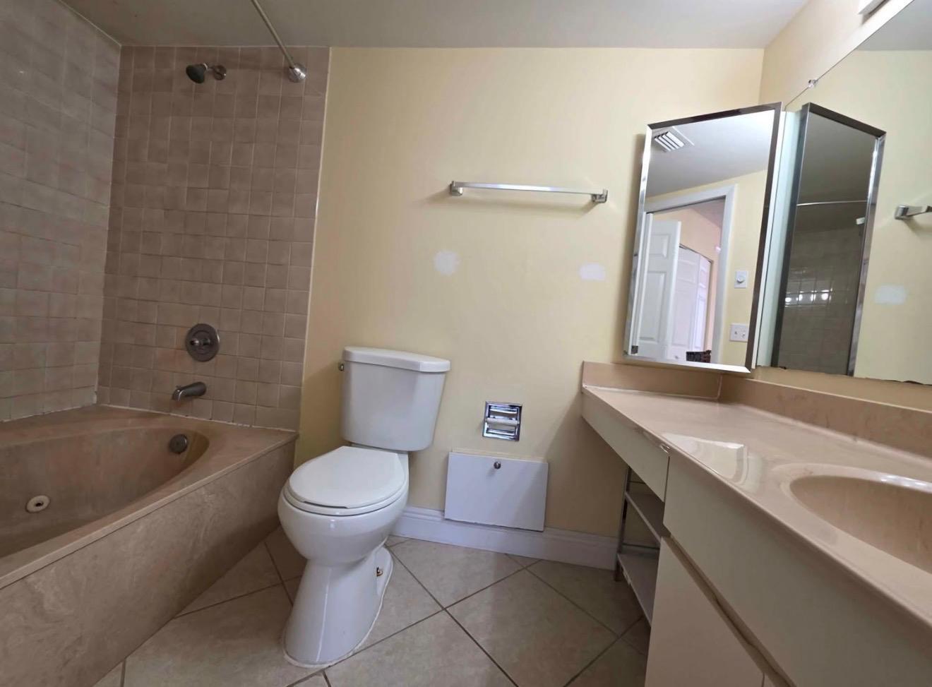 3928 Victoria Drive Property Photo 13