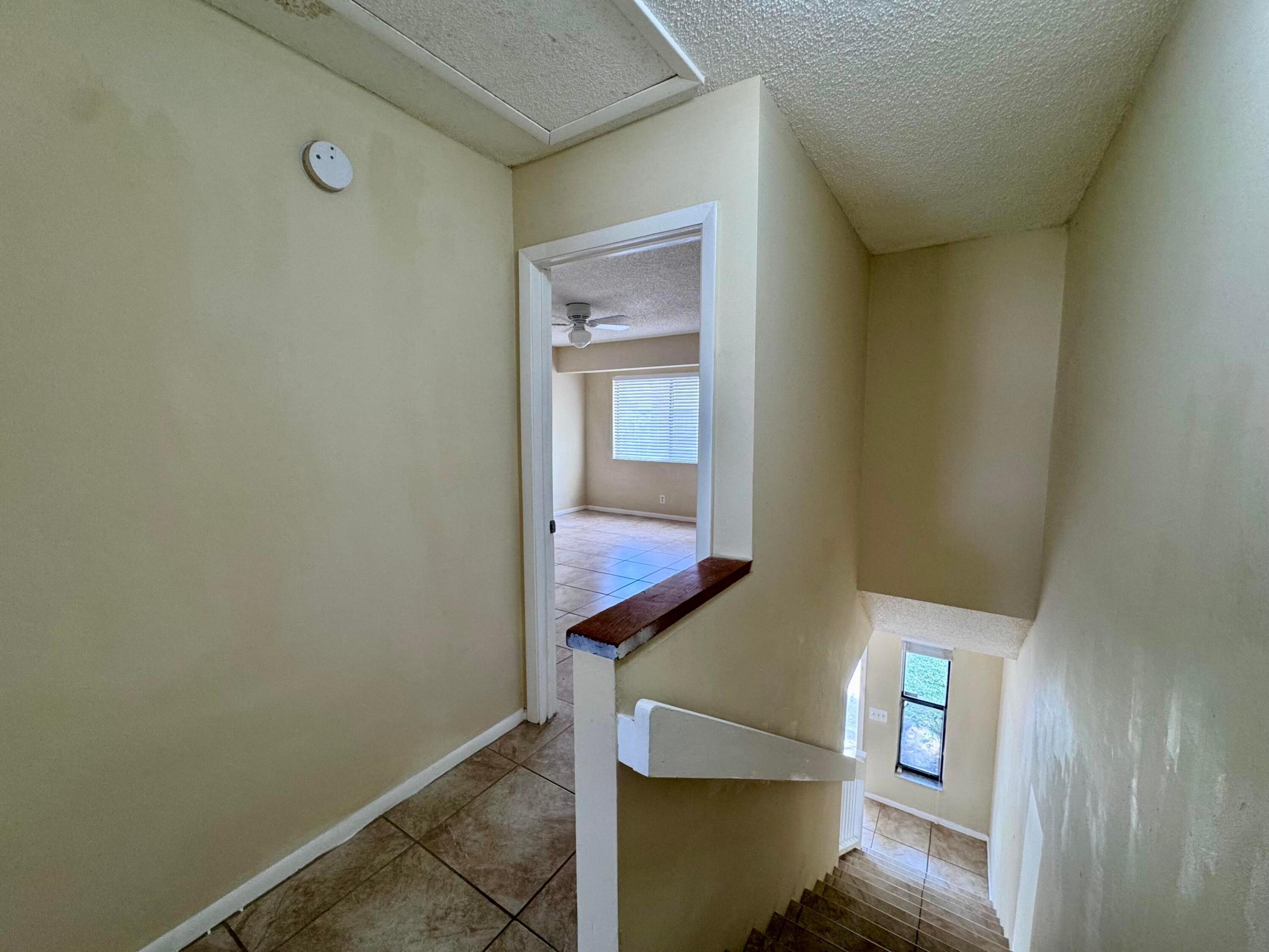 704 Riverside Drive Property Photo 11