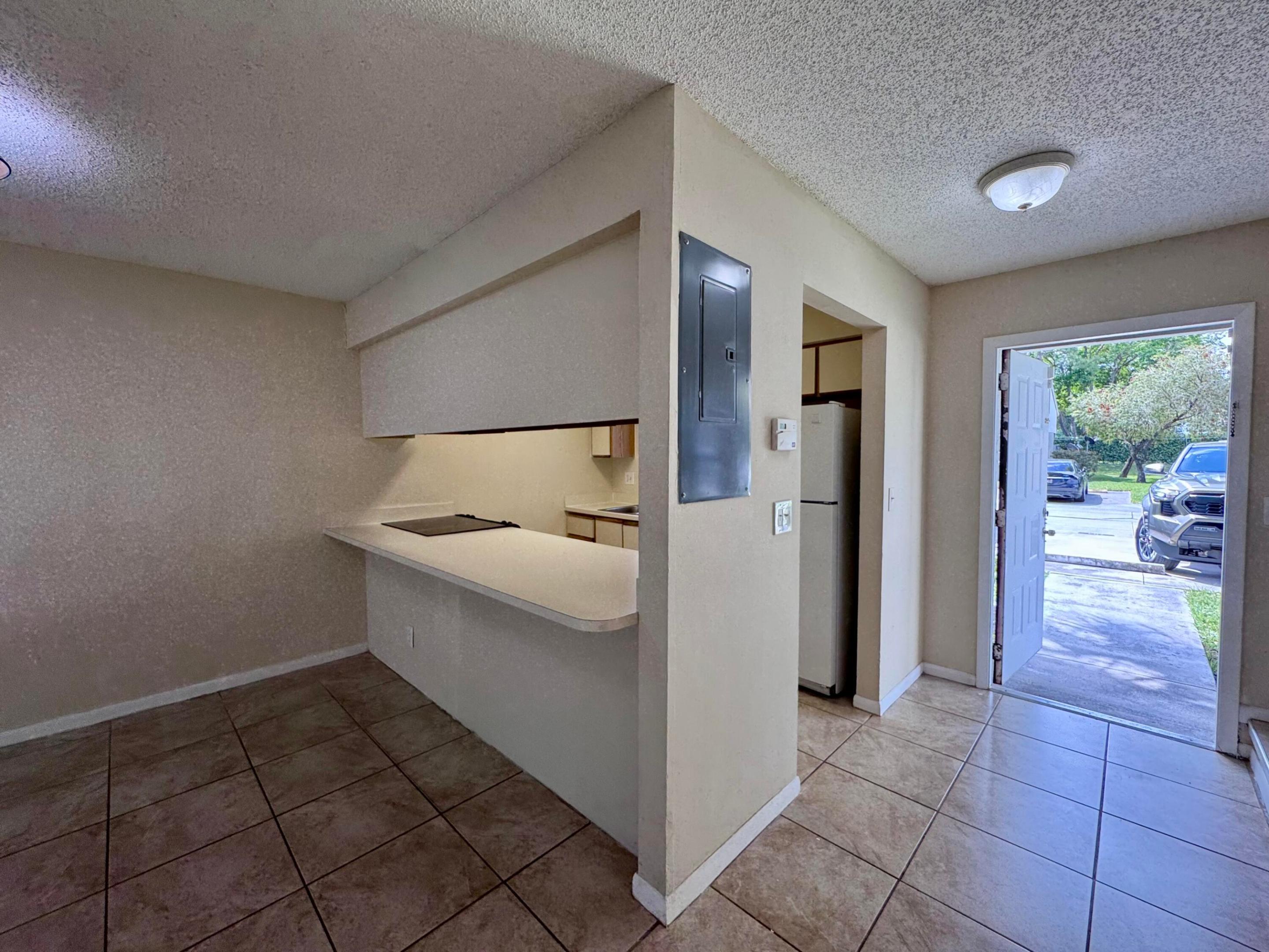 704 Riverside Drive Property Photo 26
