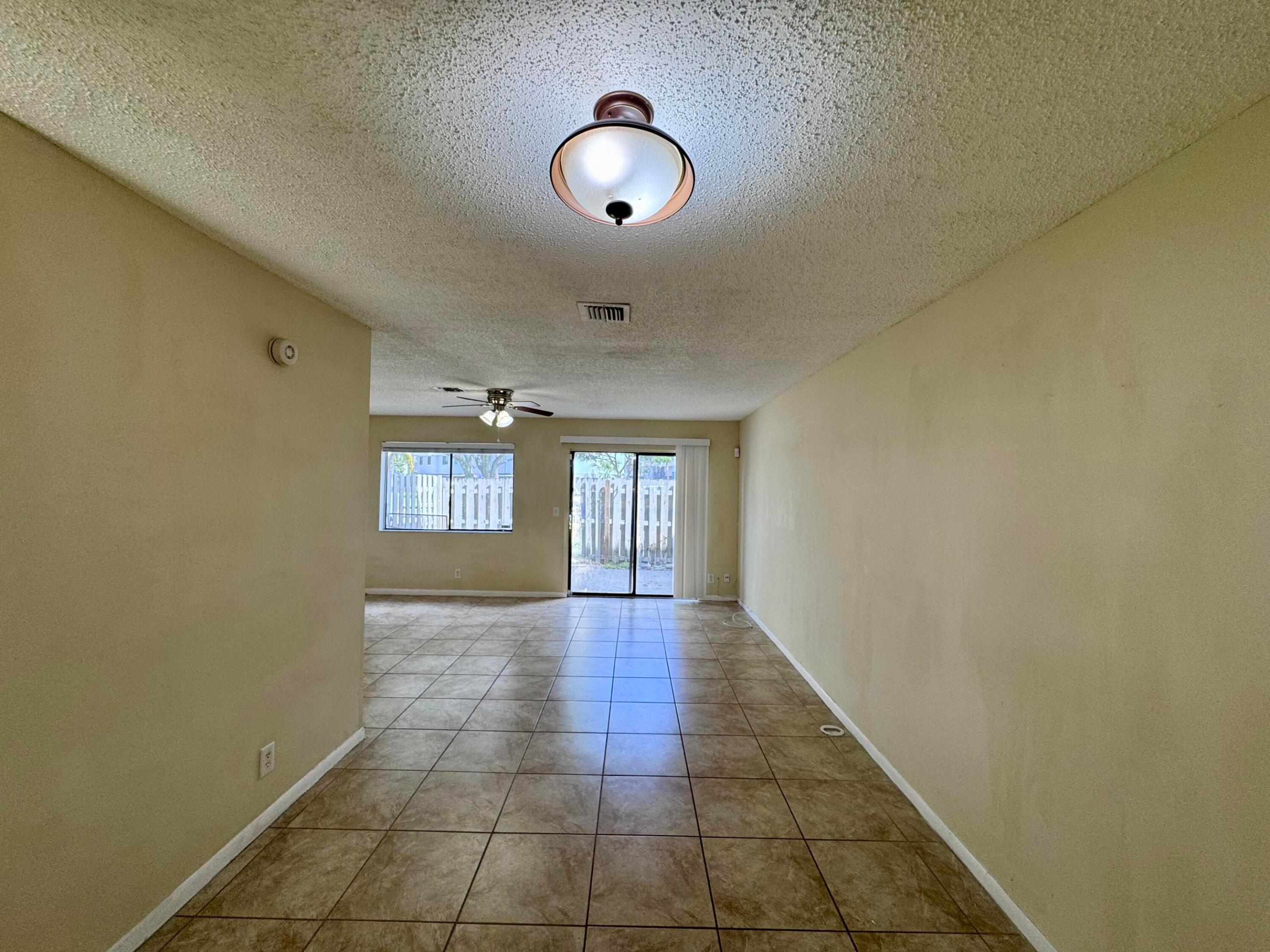 704 Riverside Drive Property Photo 28