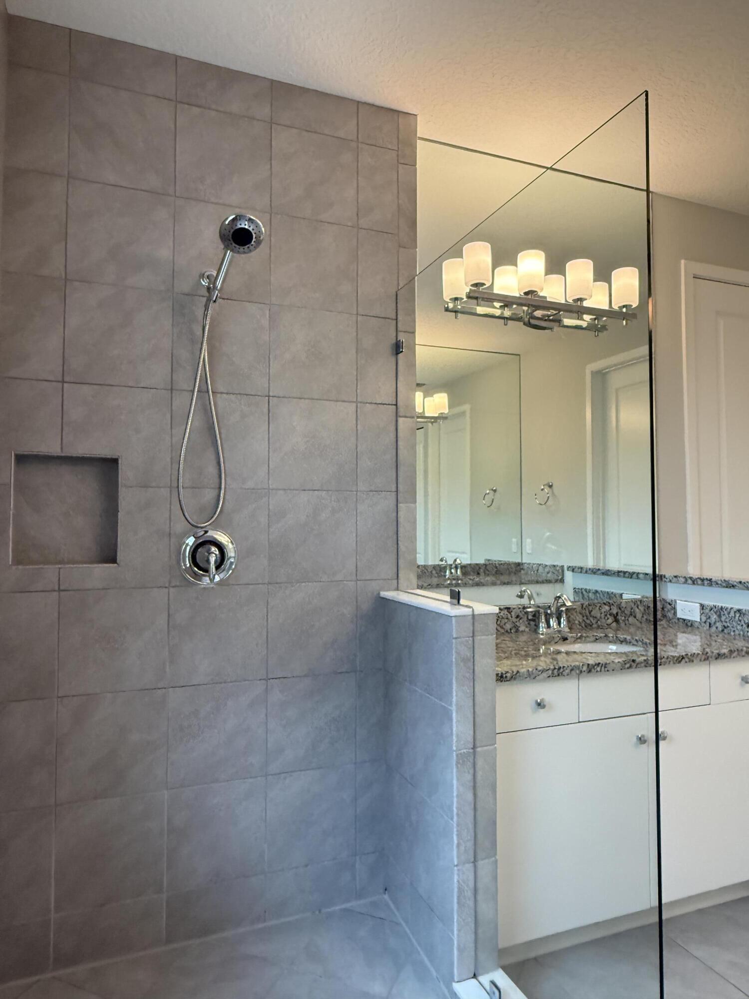 4920 Pointe Midtown Way Property Photo 12
