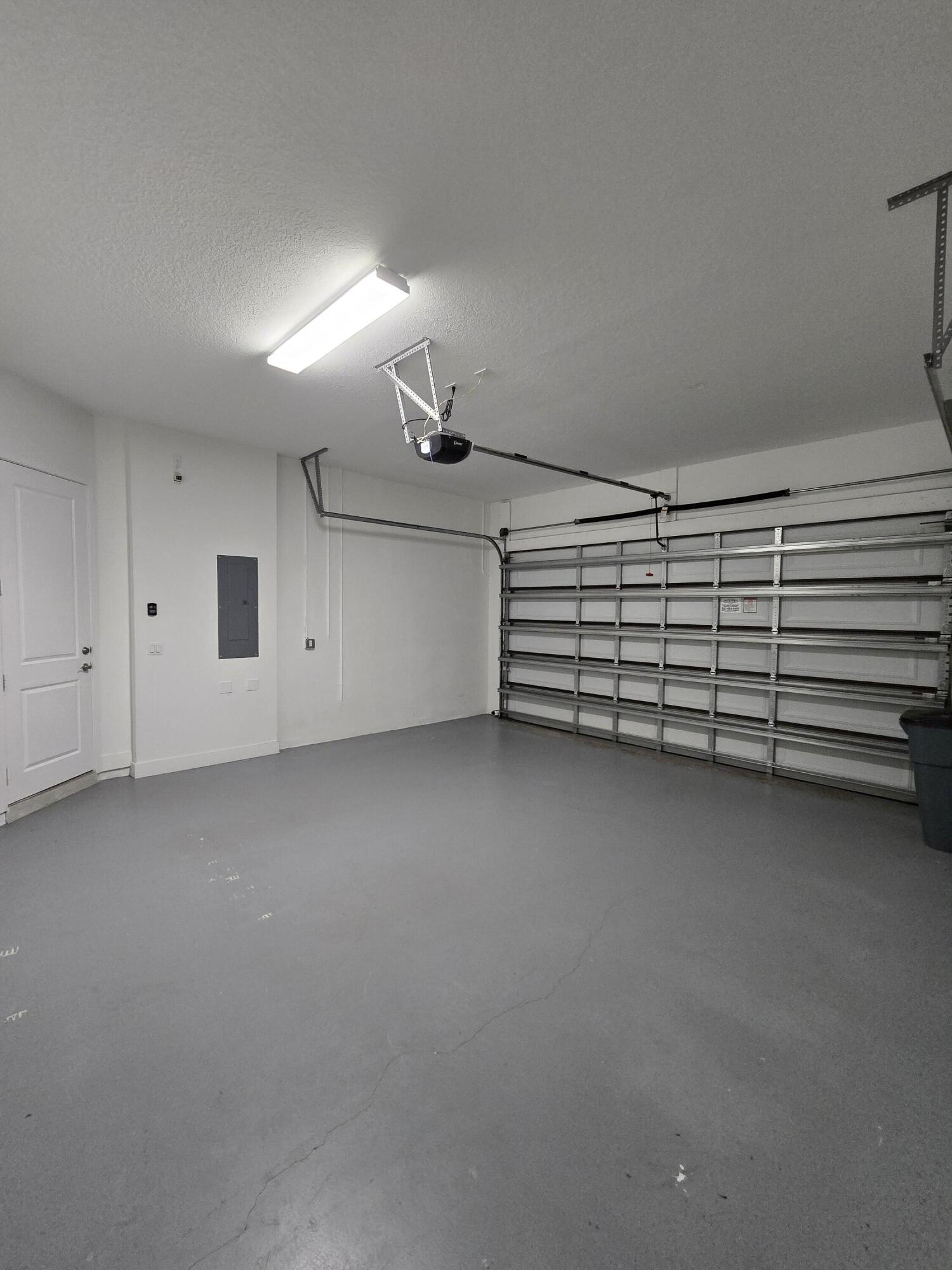 4920 Pointe Midtown Way Property Photo 15