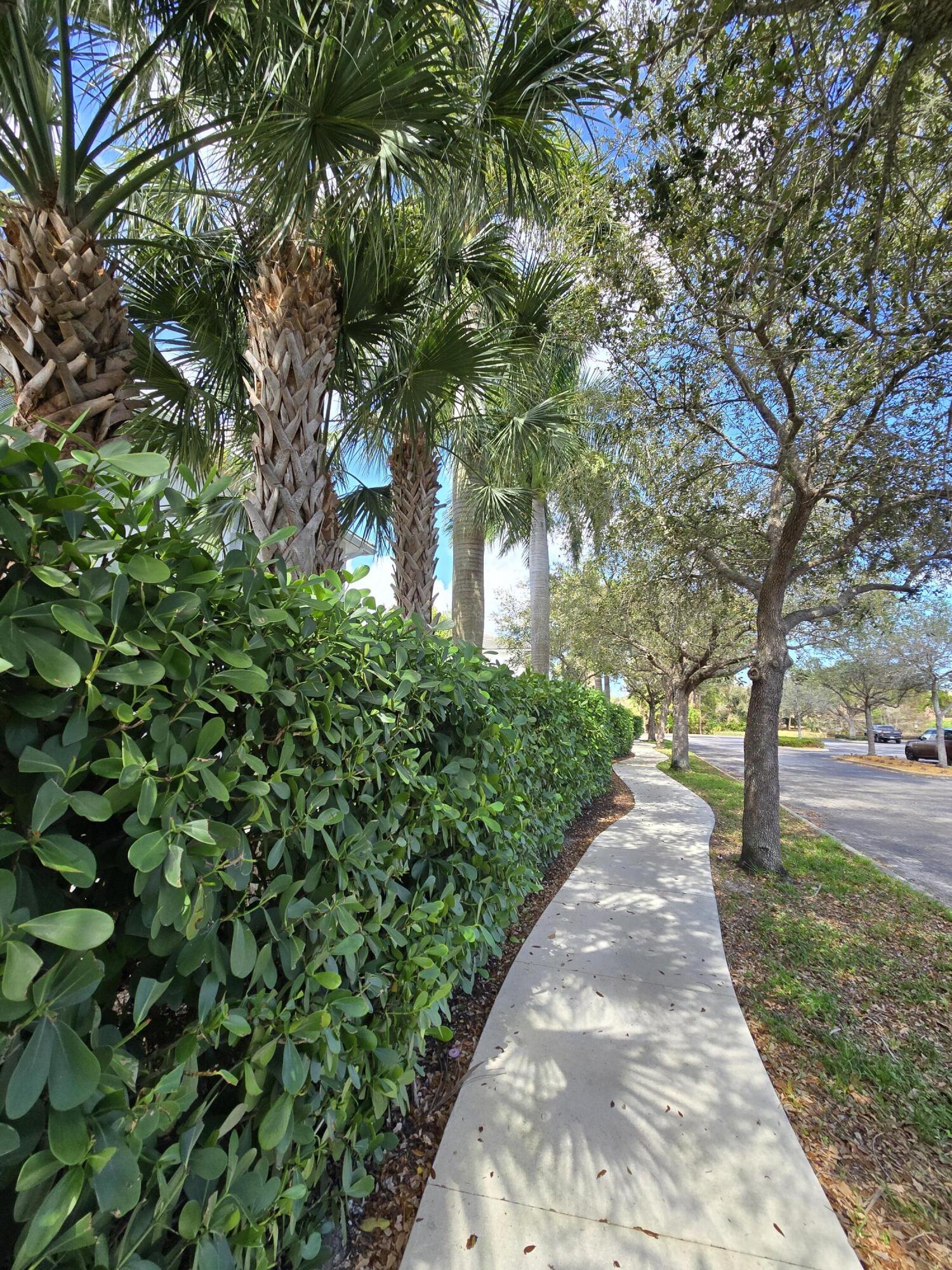 4920 Pointe Midtown Way Property Photo 18