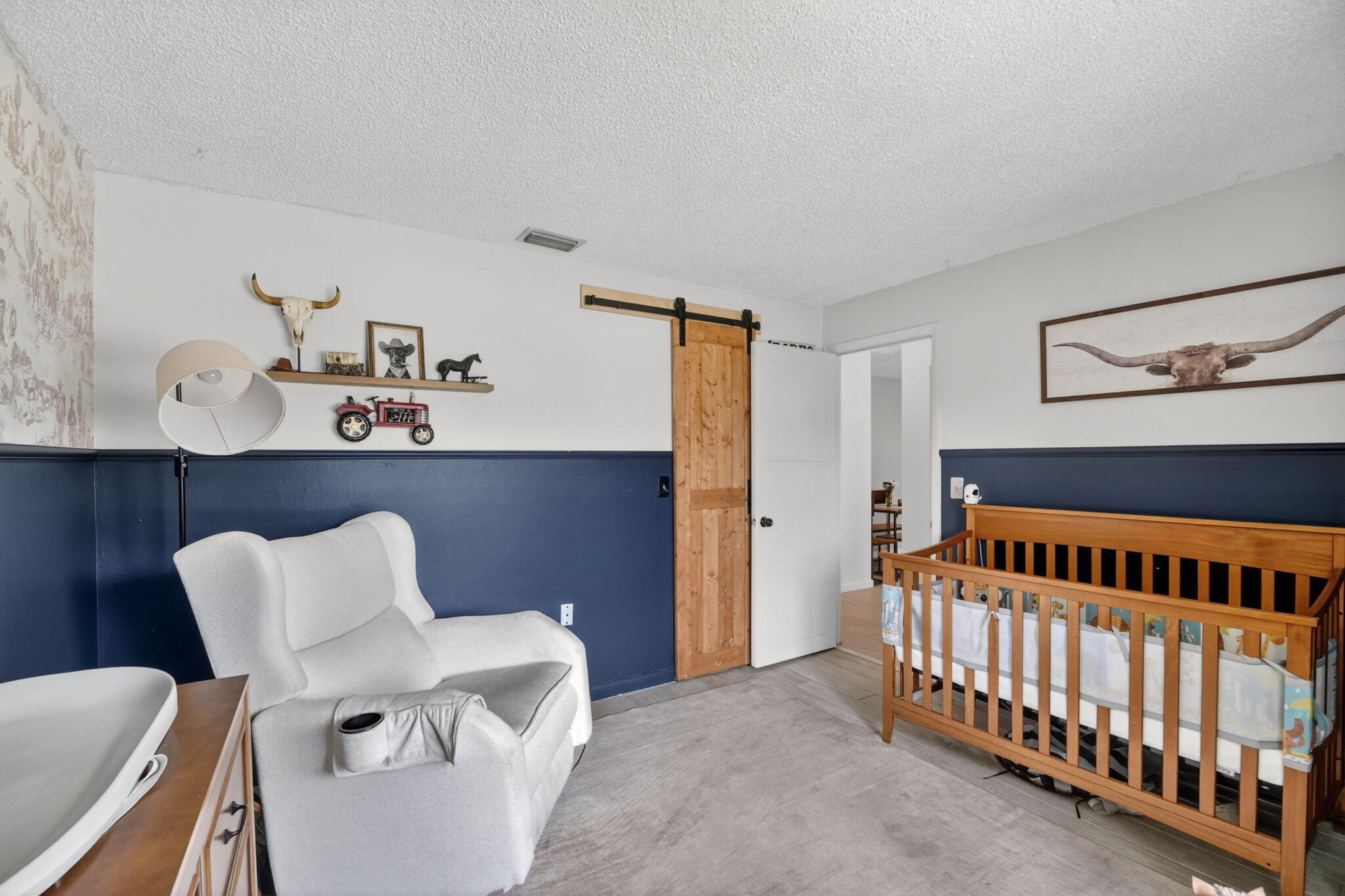 4911 Neros Drive Property Photo 24