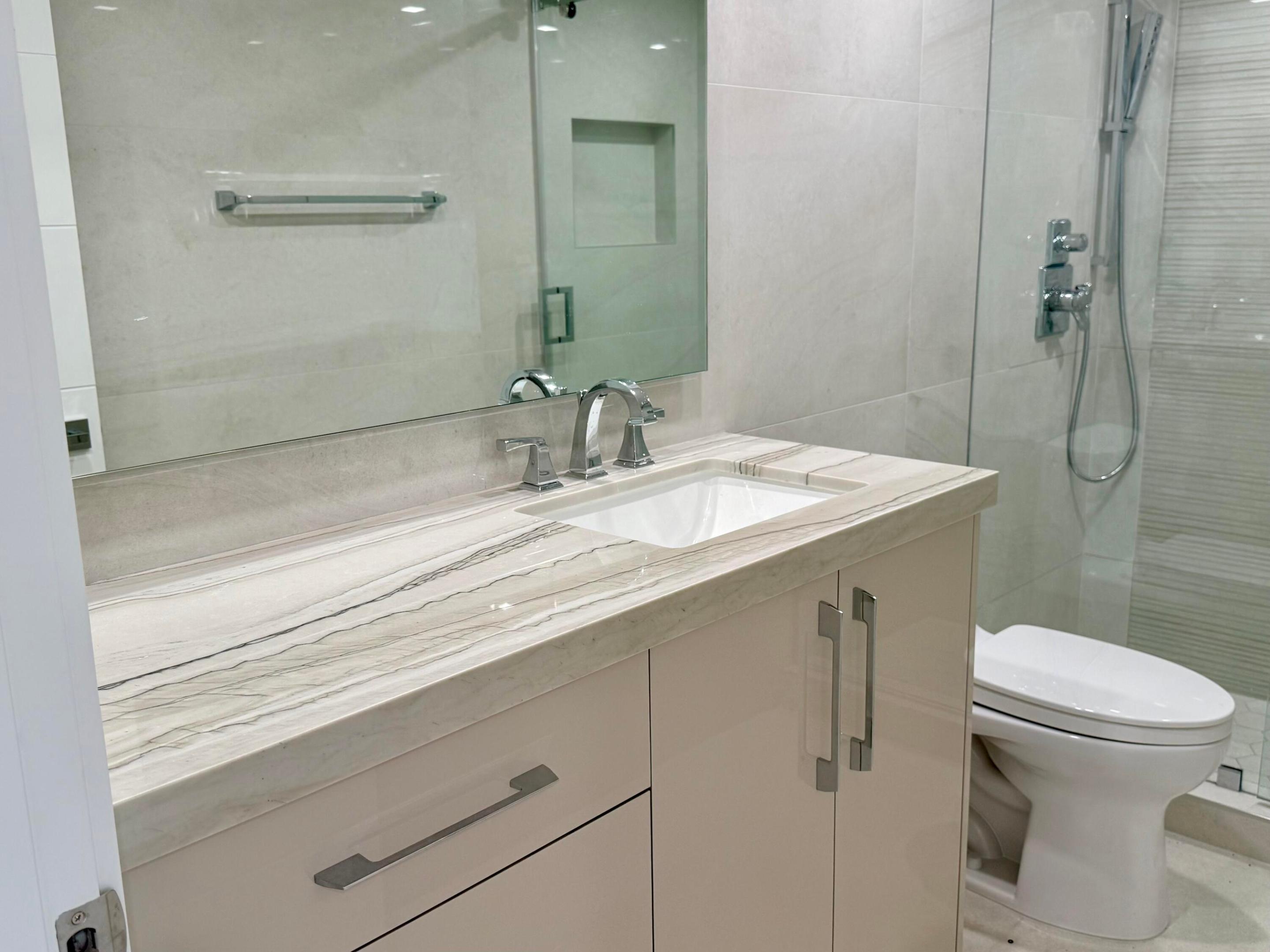 4201 N Ocean Boulevard C-903 Property Photo 25
