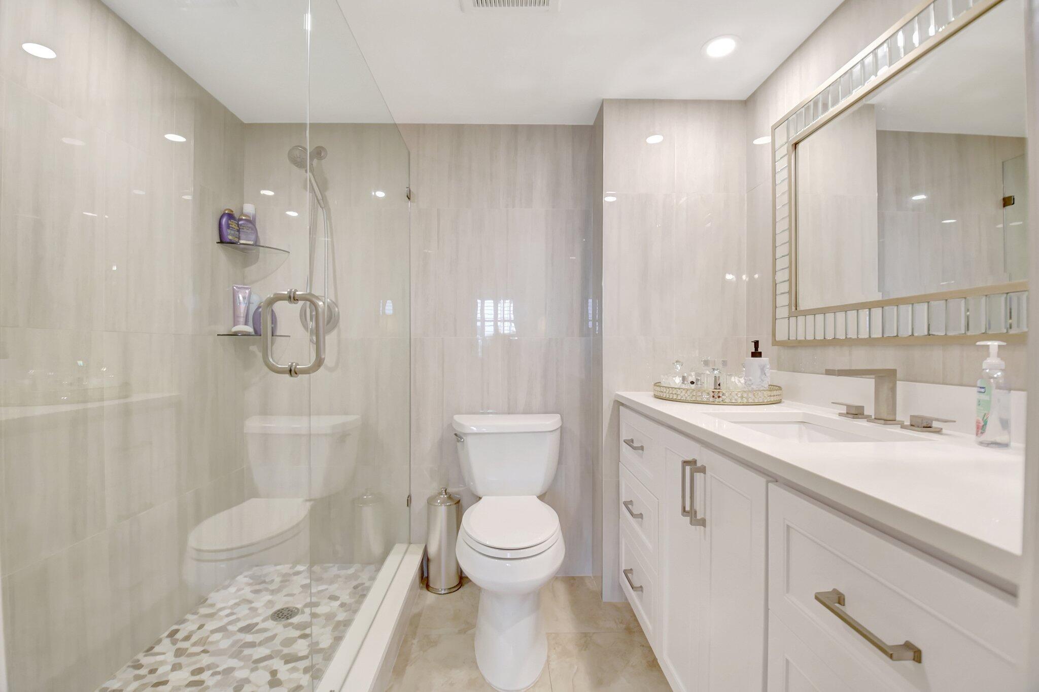 3224 S Ocean Boulevard 214-b Property Photo 16