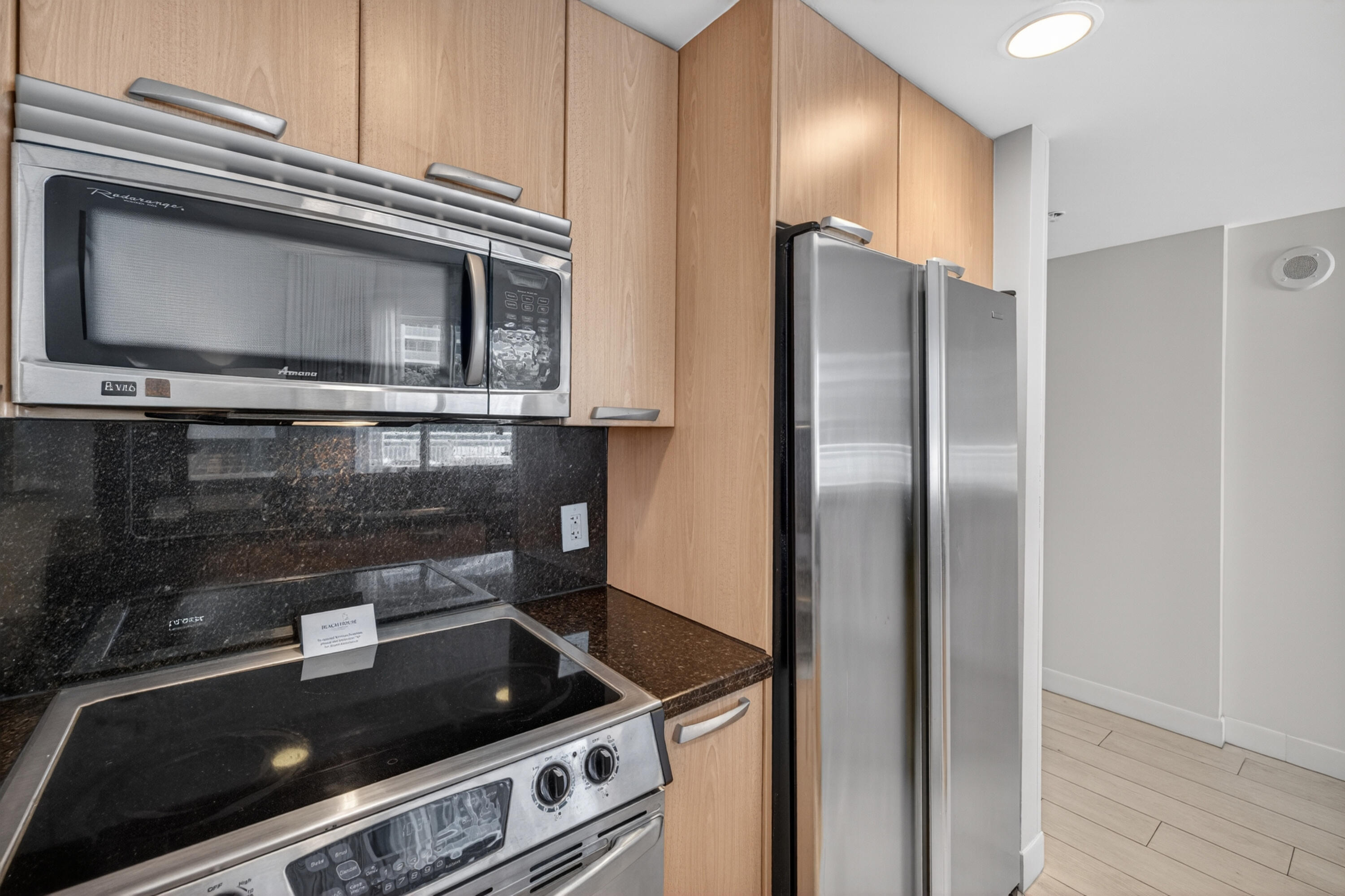 505 N Fort Lauderdale Beach Boulevard 605 Property Photo 9
