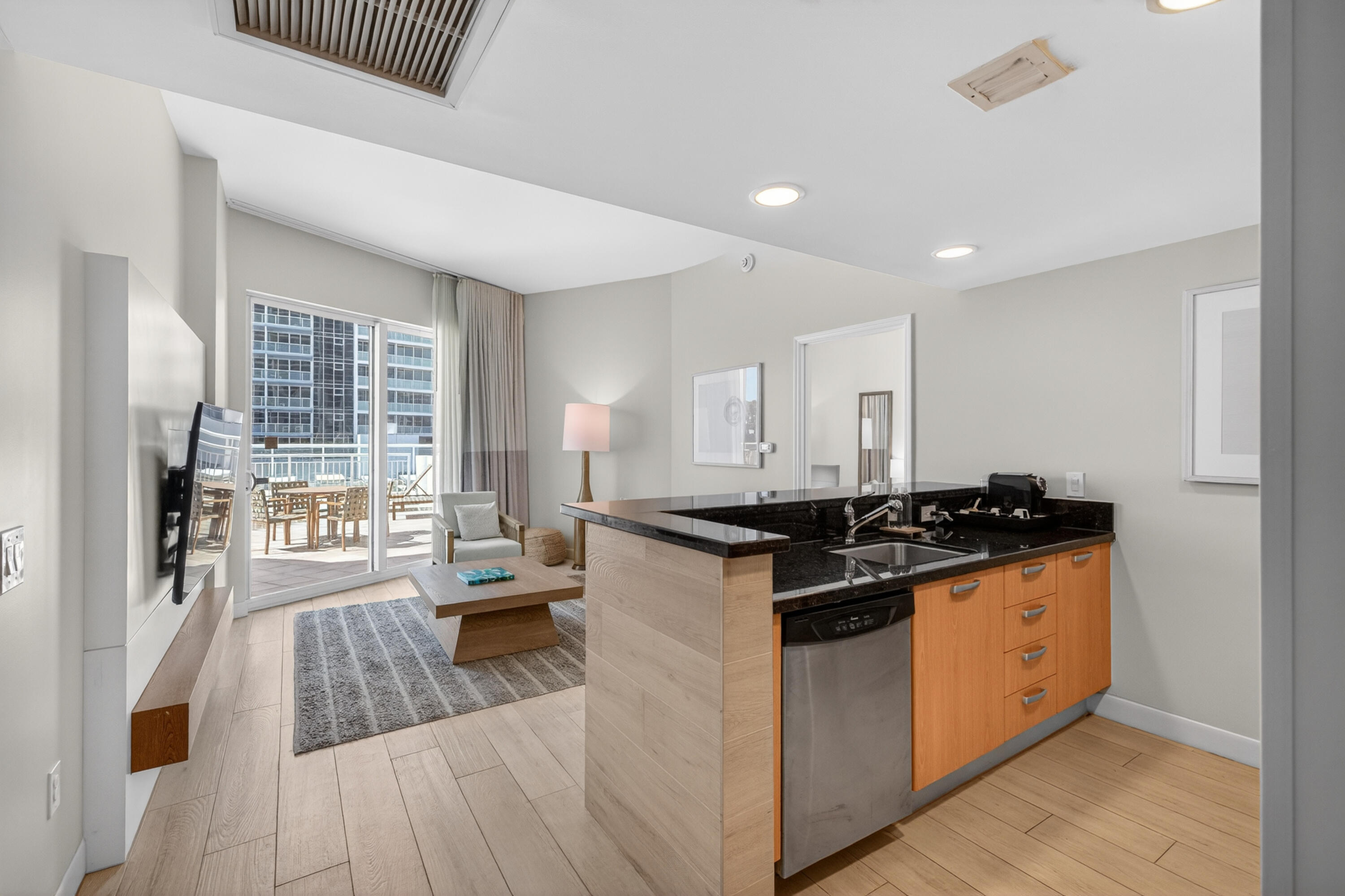 505 N Fort Lauderdale Beach Boulevard 605 Property Photo 23